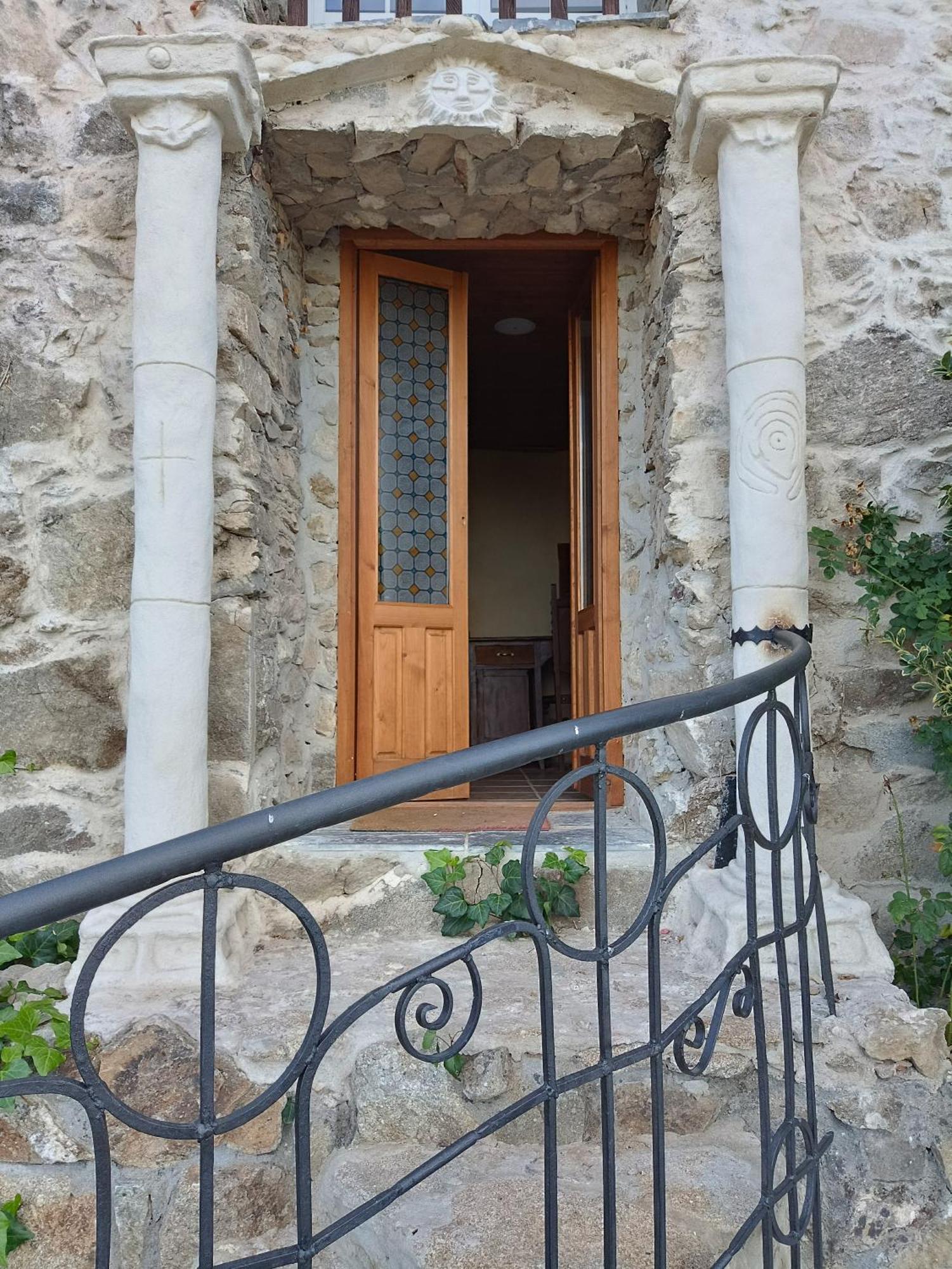 Casa Dos Muros Y Actividades En La Ribeira Sacra Country house *