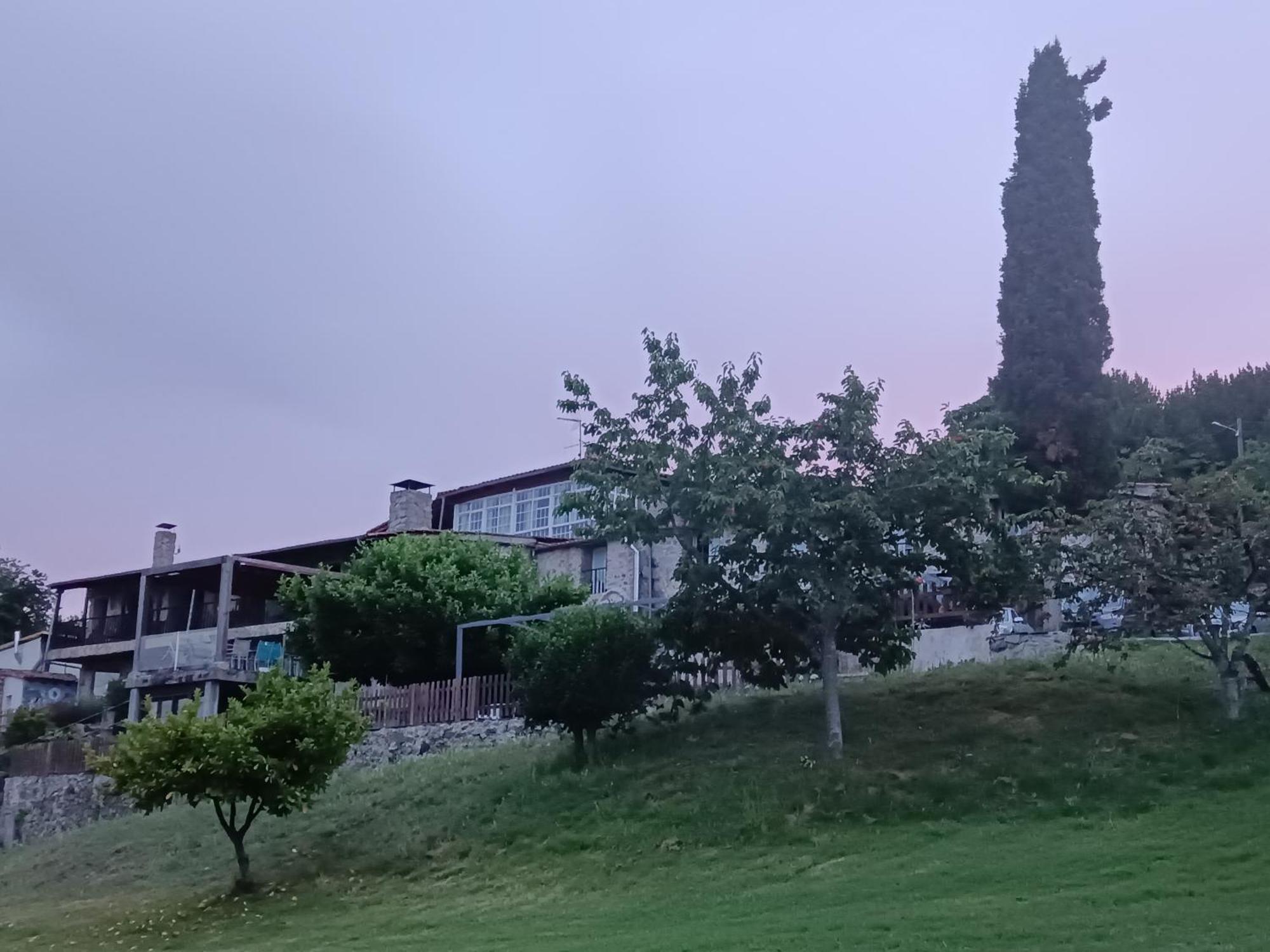 Casa Dos Muros Y Actividades En La Ribeira Sacra