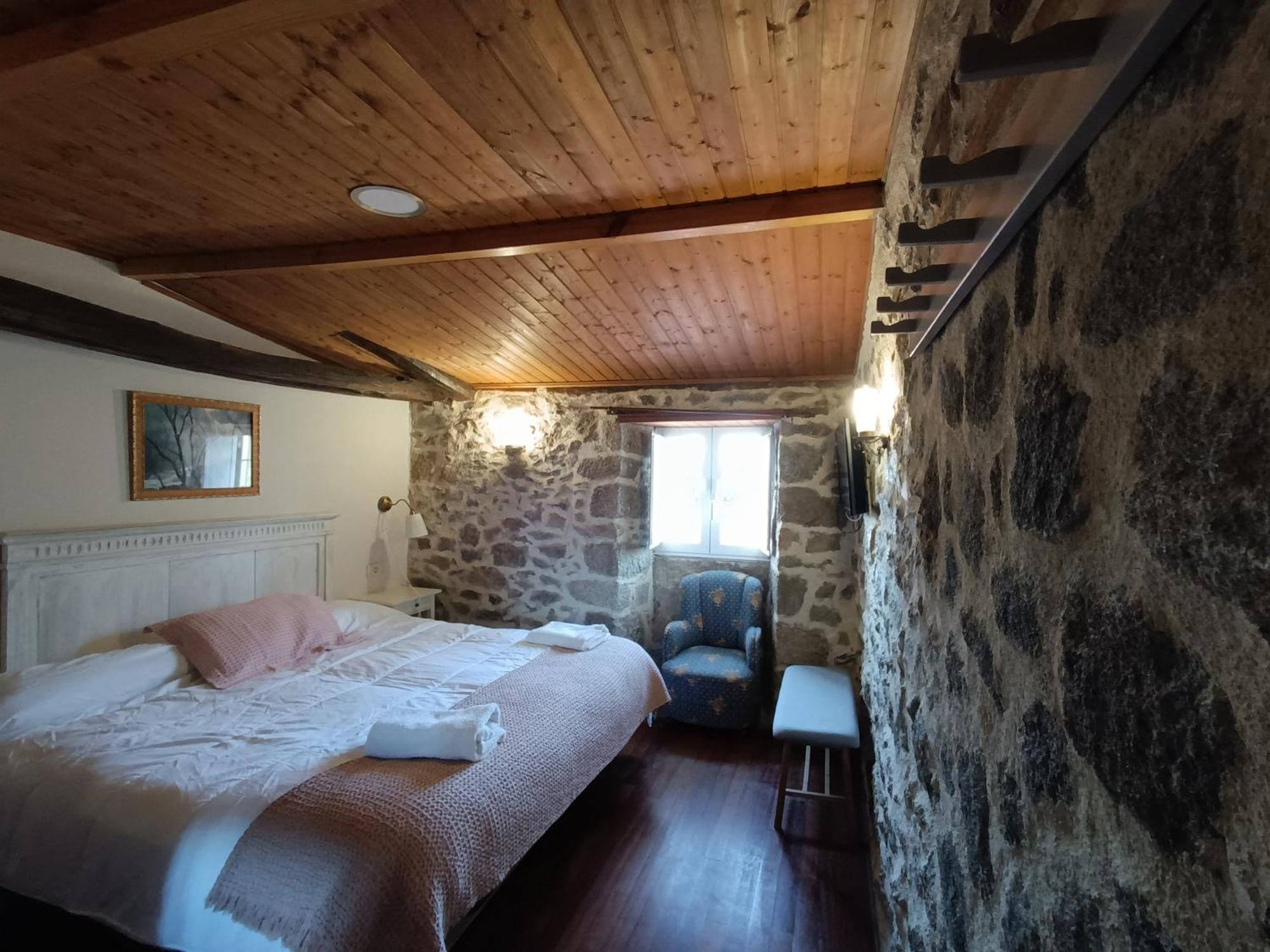 Casa Dos Muros Y Actividades En La Ribeira Sacra Country house Panton