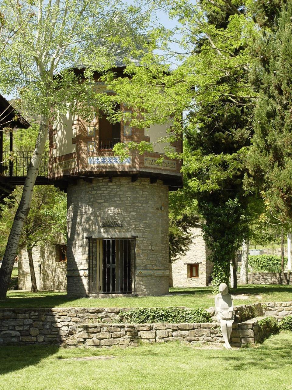 Residencia Hostal Aínsa