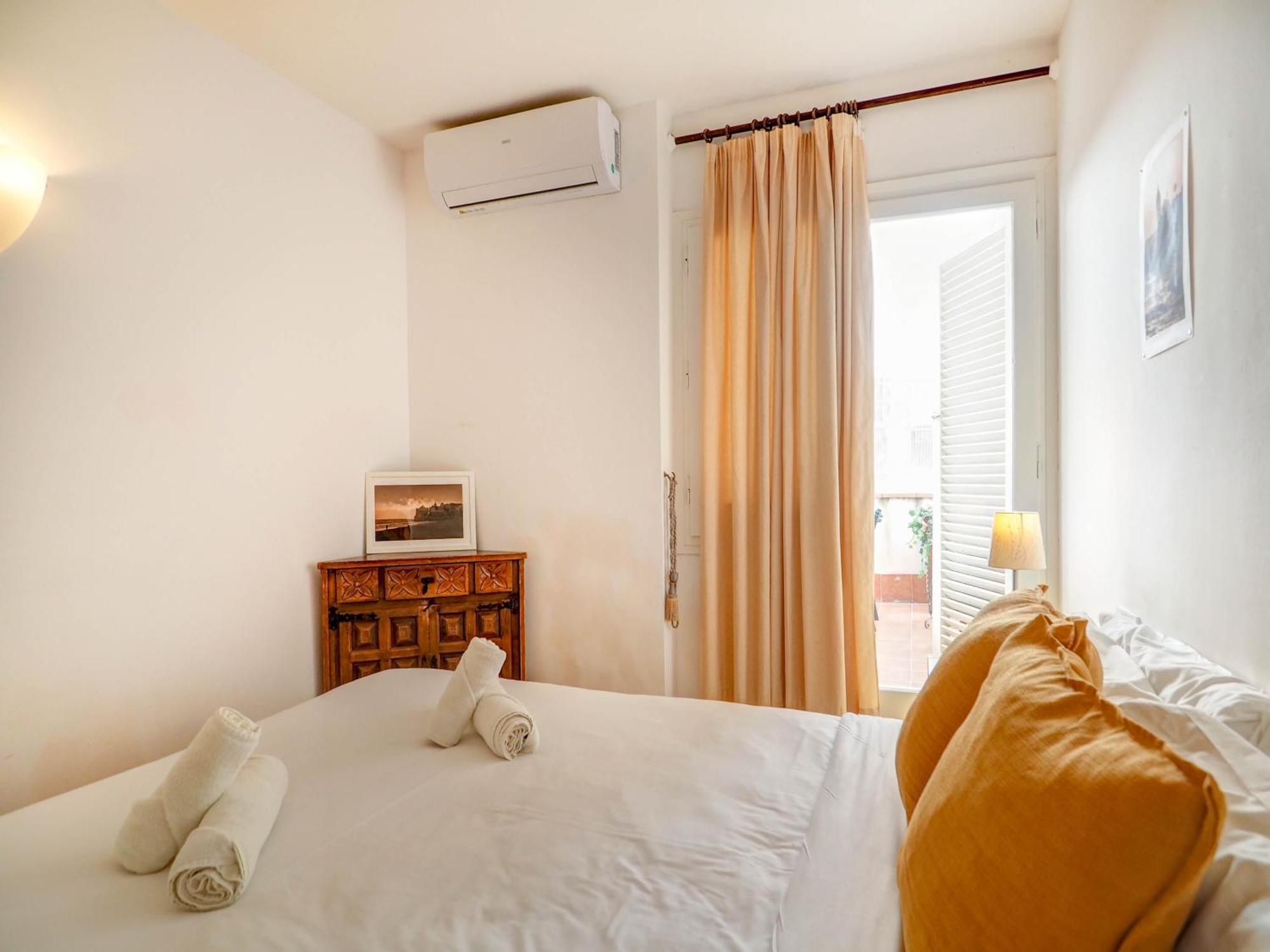 Gladiator By Hello Homes *