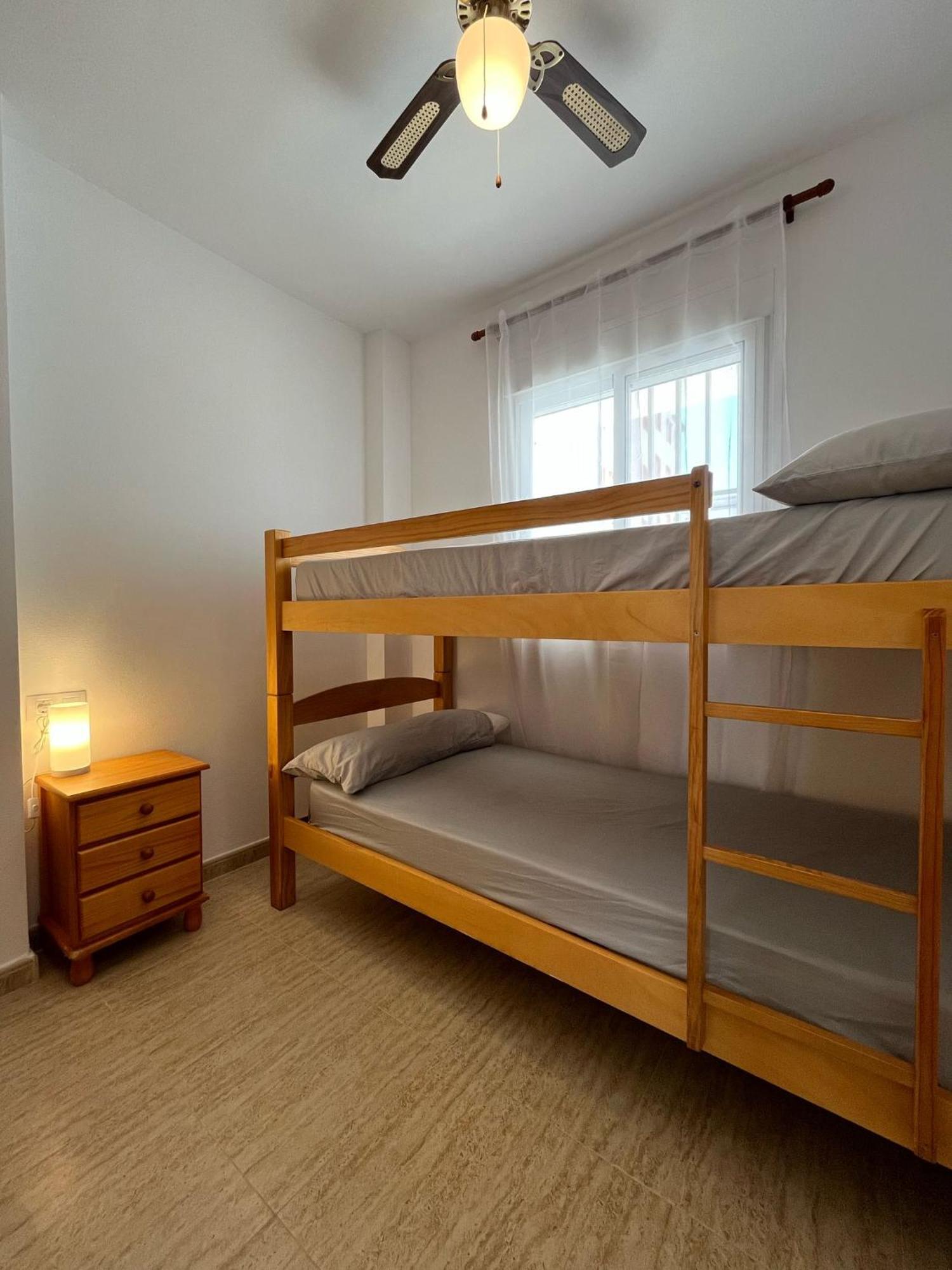 Ii A Un Paso Del Mediterraneo En Esta Propiedad Ibicenca Apartamento *