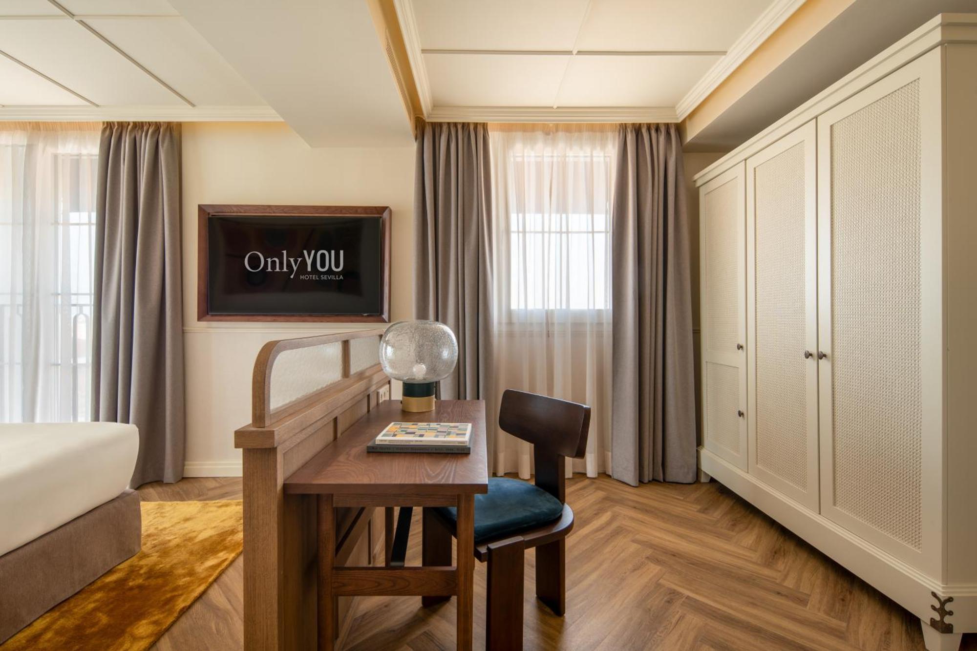 Only 5* Sevilla