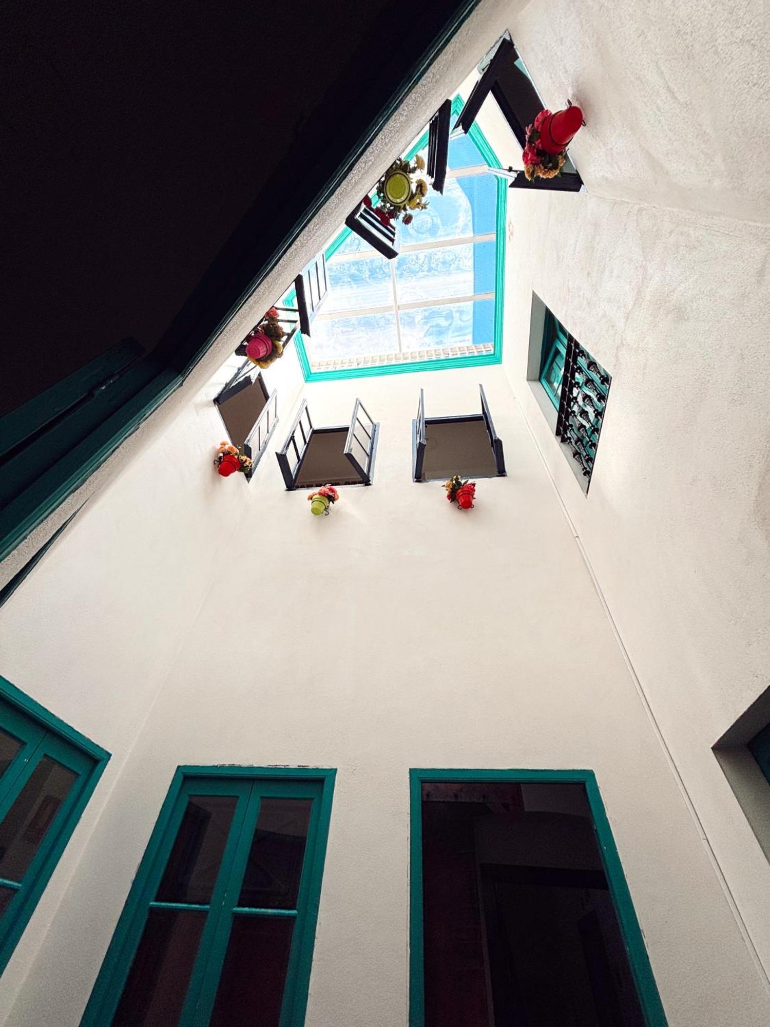 Rio Hostal *