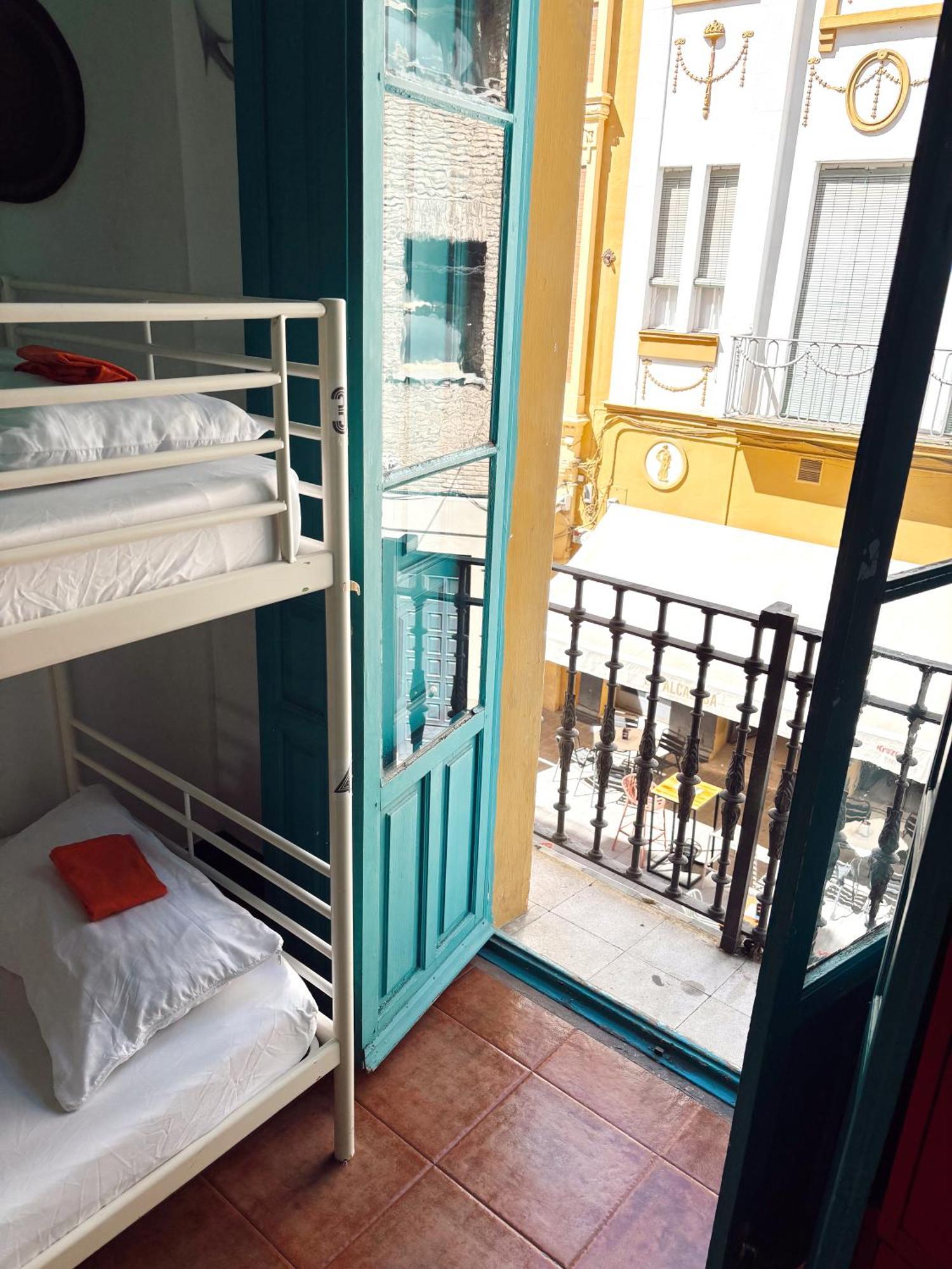 Hostal Rio *