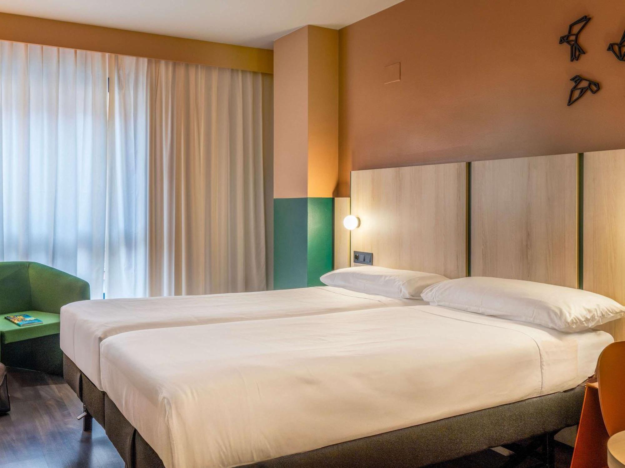 Hotel Ibis Styles Ramiro I Zaragoza