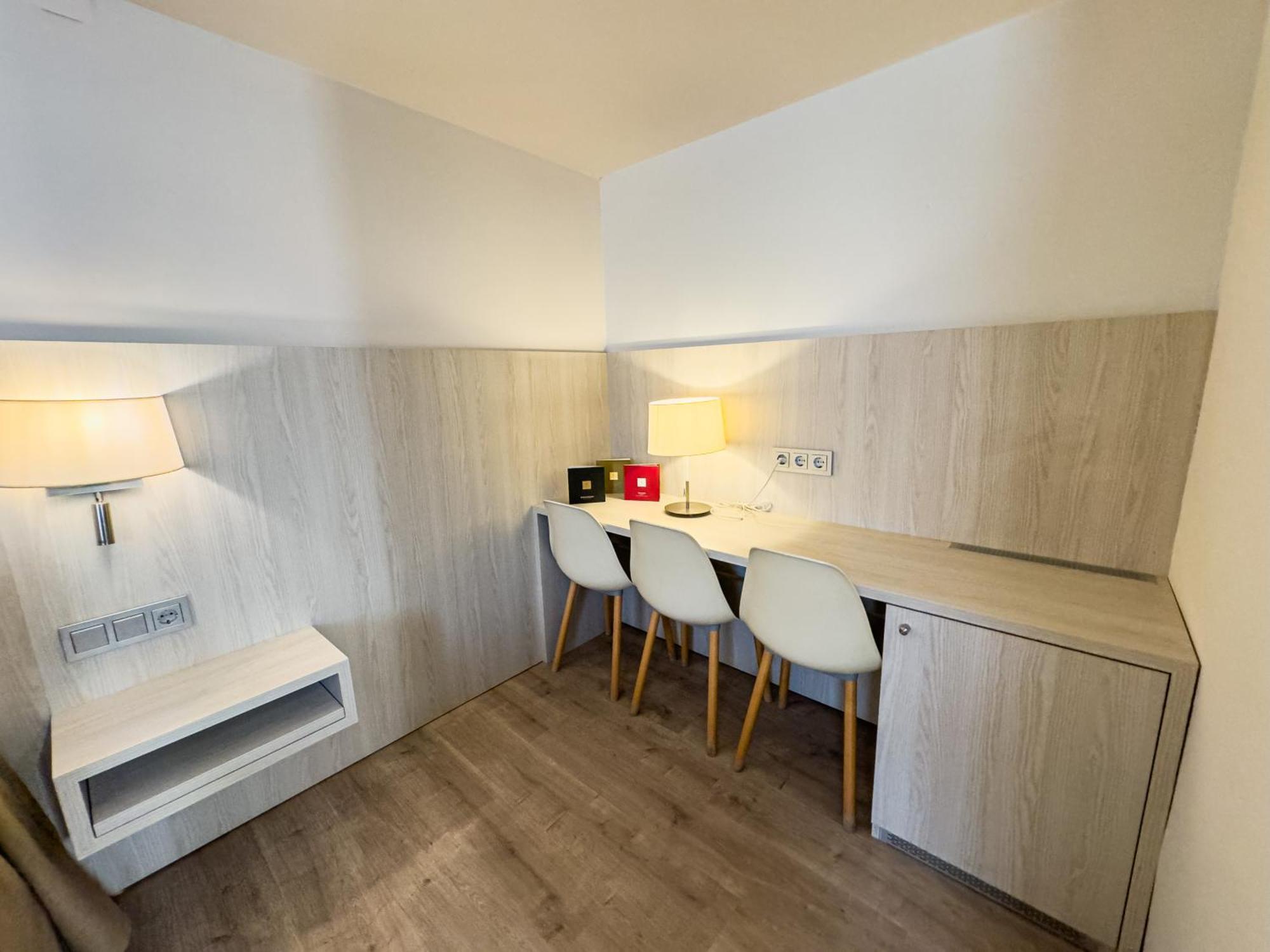 Marina Hotel 3*