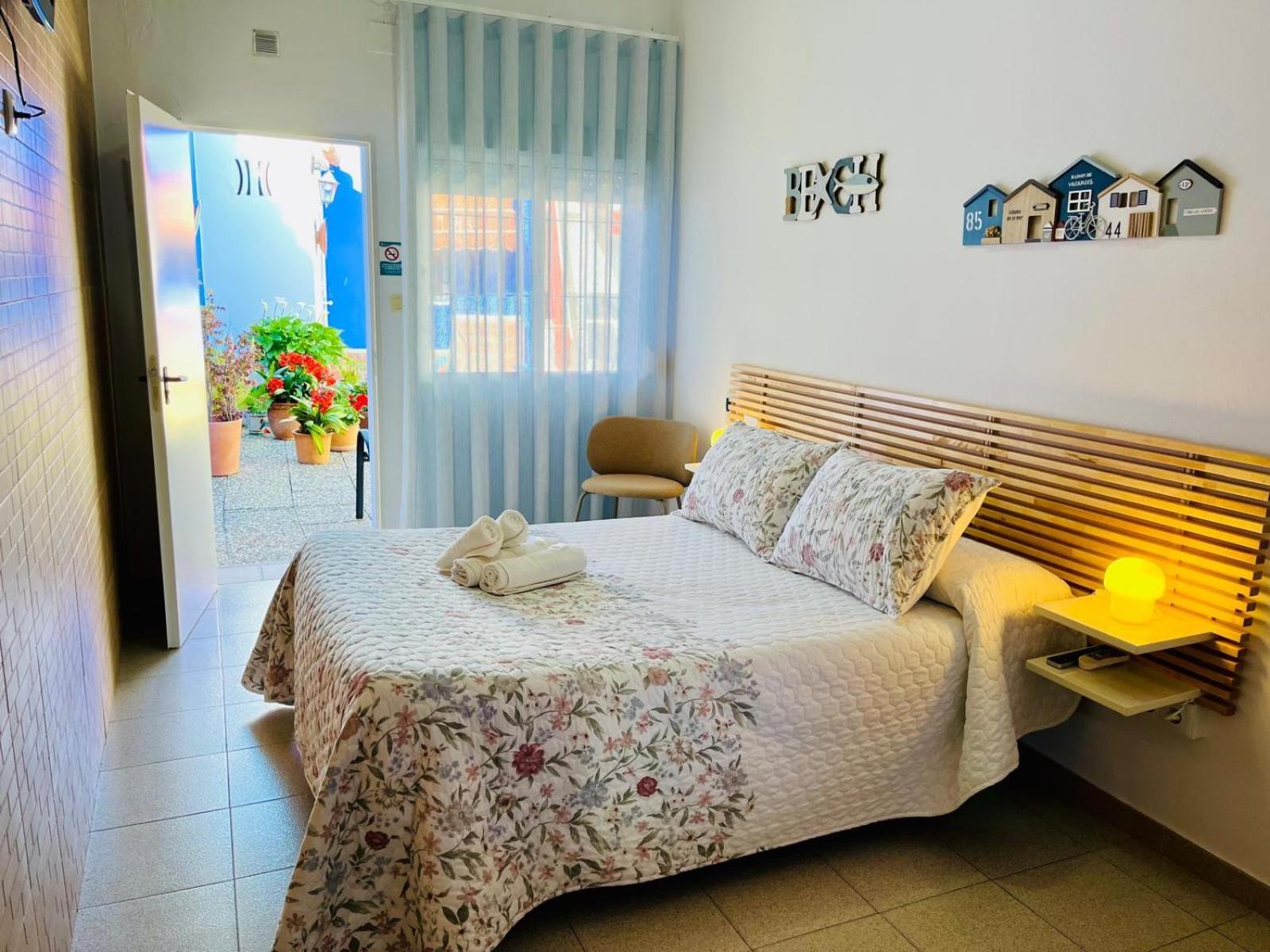 El Faro Guest house