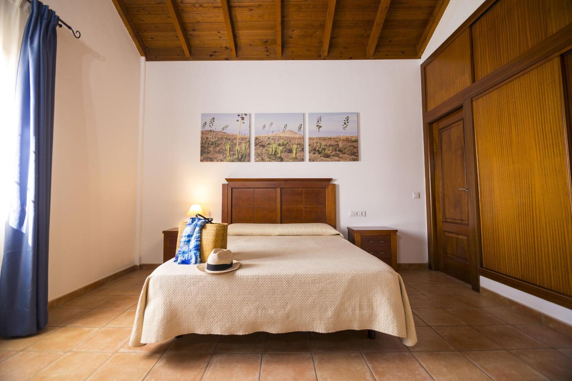 Villa & Tao Mazo