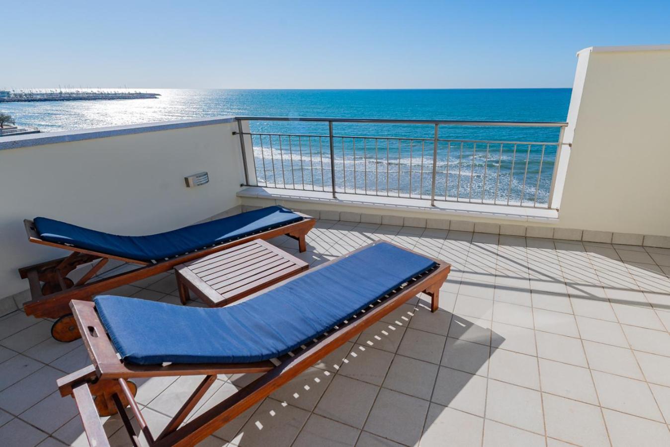Insitges Sant Sebastia's Sitges