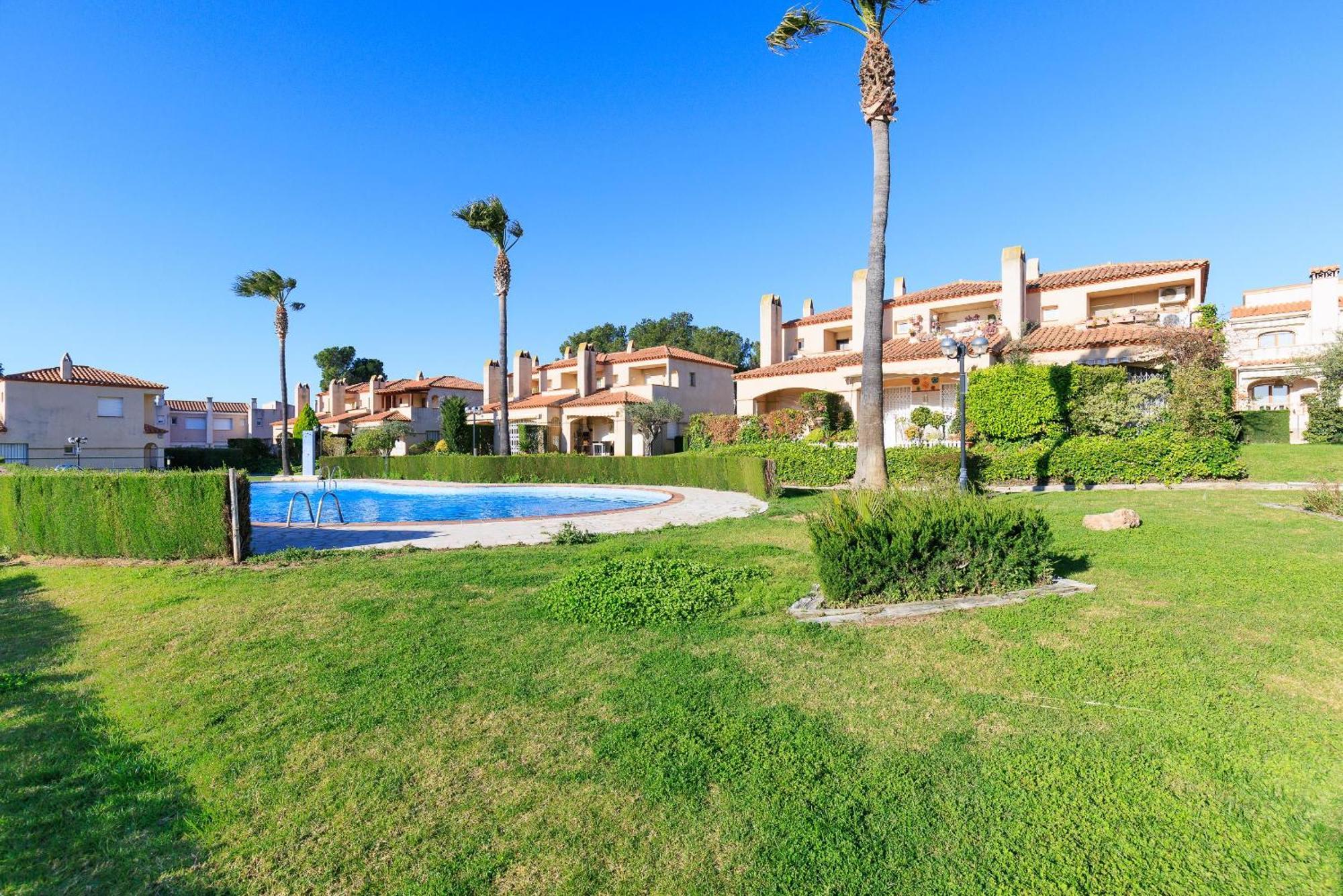 Rentalmar Brisas Сasa de vacaciones Miami Platja (Miami Playa)