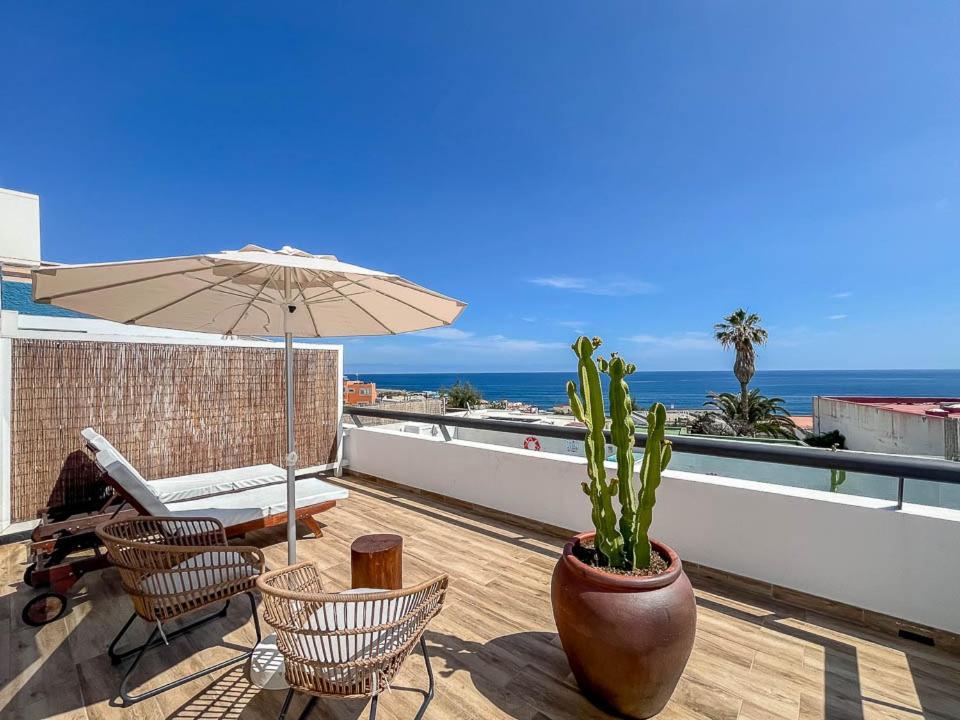 Apartamento Edem piscina climatizada Playa del Hombre