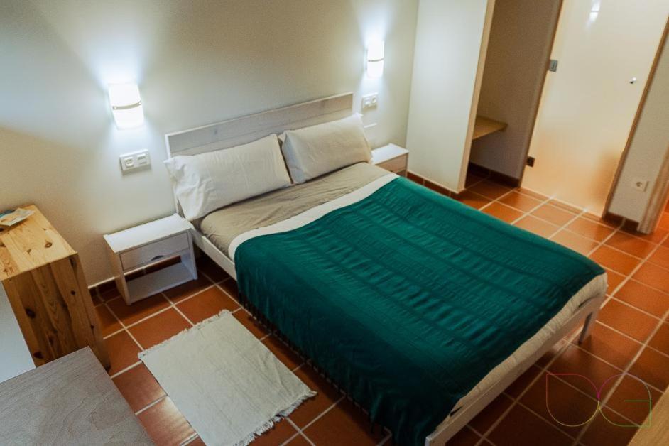 Rural Encinas Hotel 2*