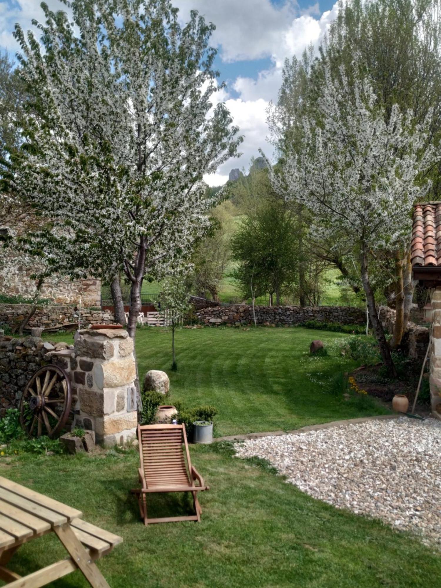 Hotel Rural Encinas