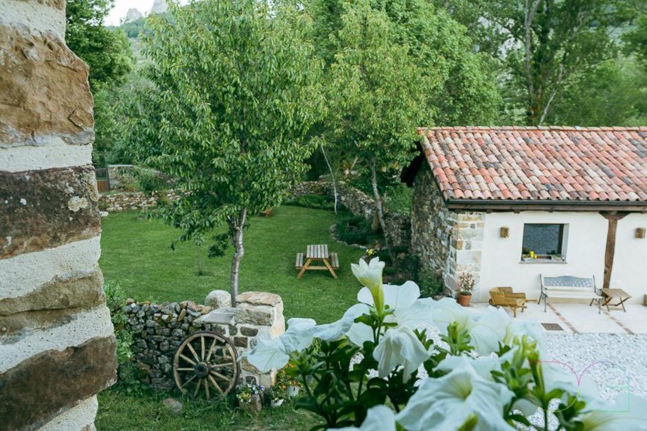 Rural Encinas Hotel 2*