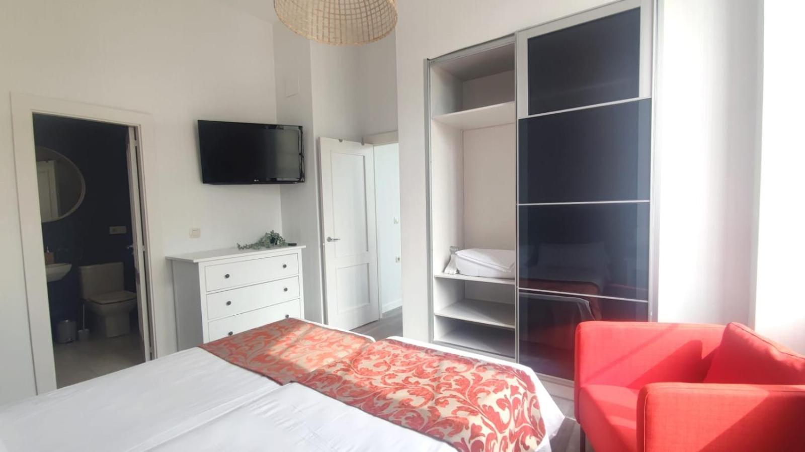 Oh Revellin Hotel 3*