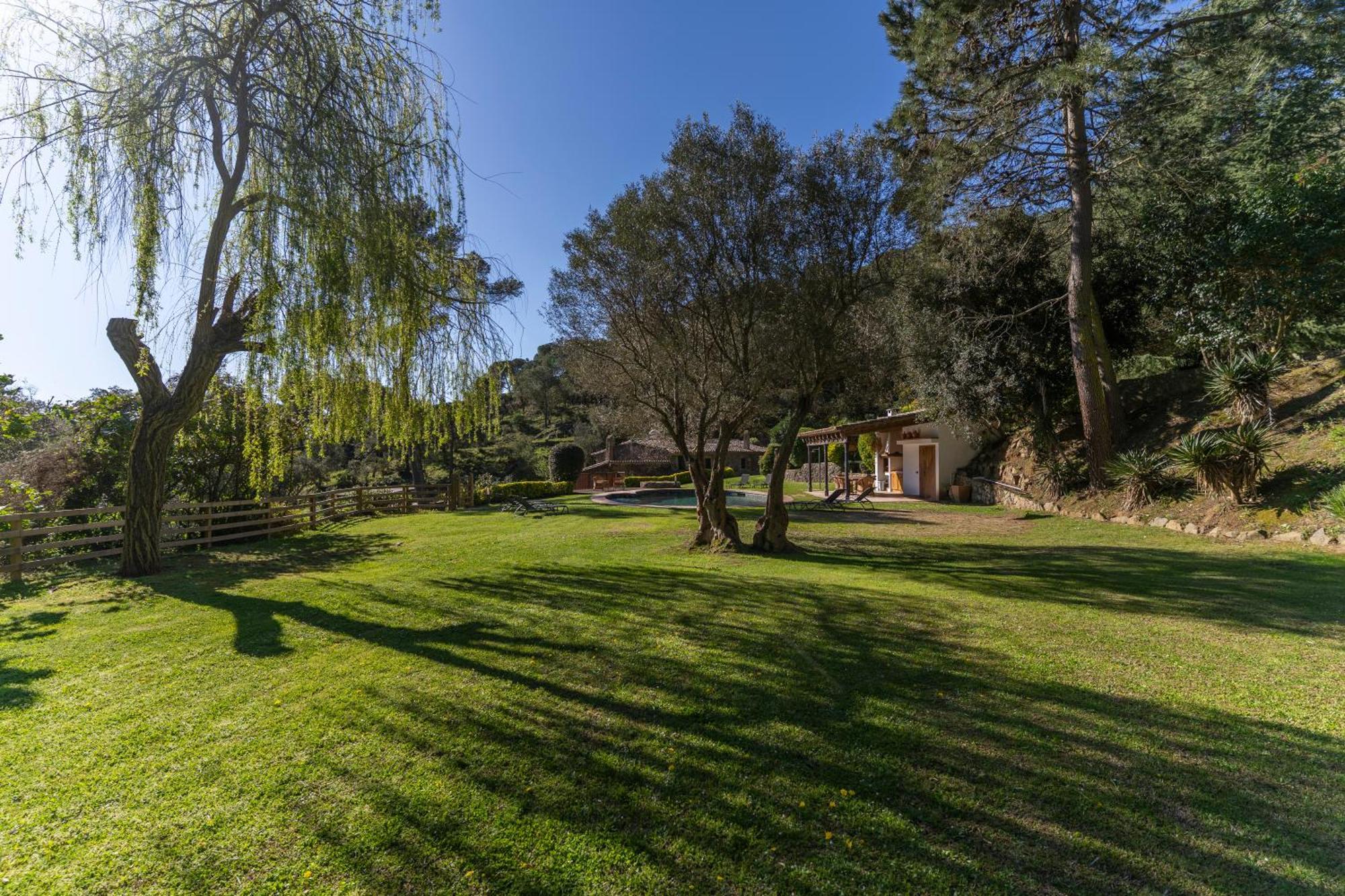 Сasa de vacaciones Casa El Moli De Burjats Con Piscina Y Chimenea *
