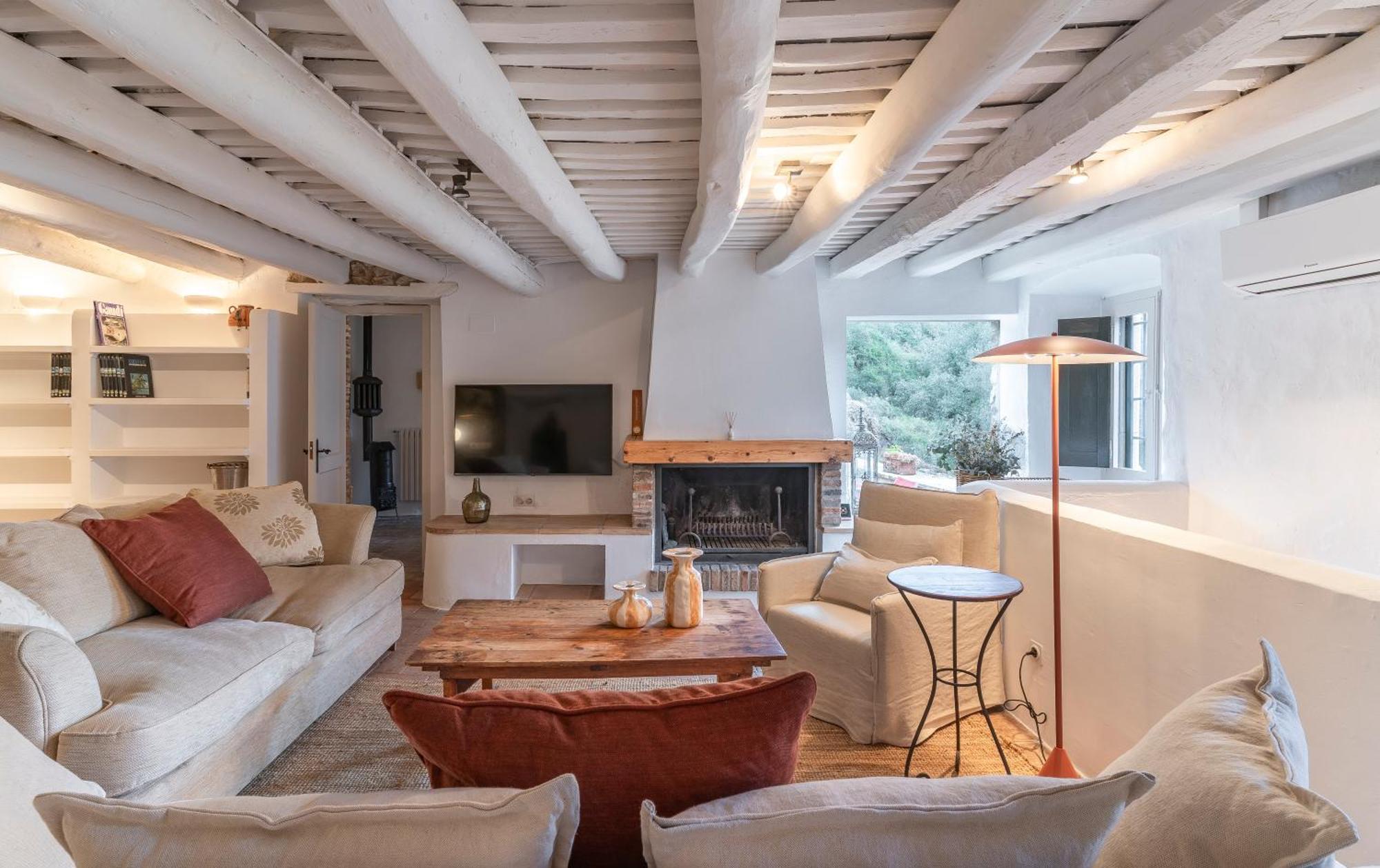 Casa El Moli De Burjats Con Piscina Y Chimenea Mont-ras (Montrás)