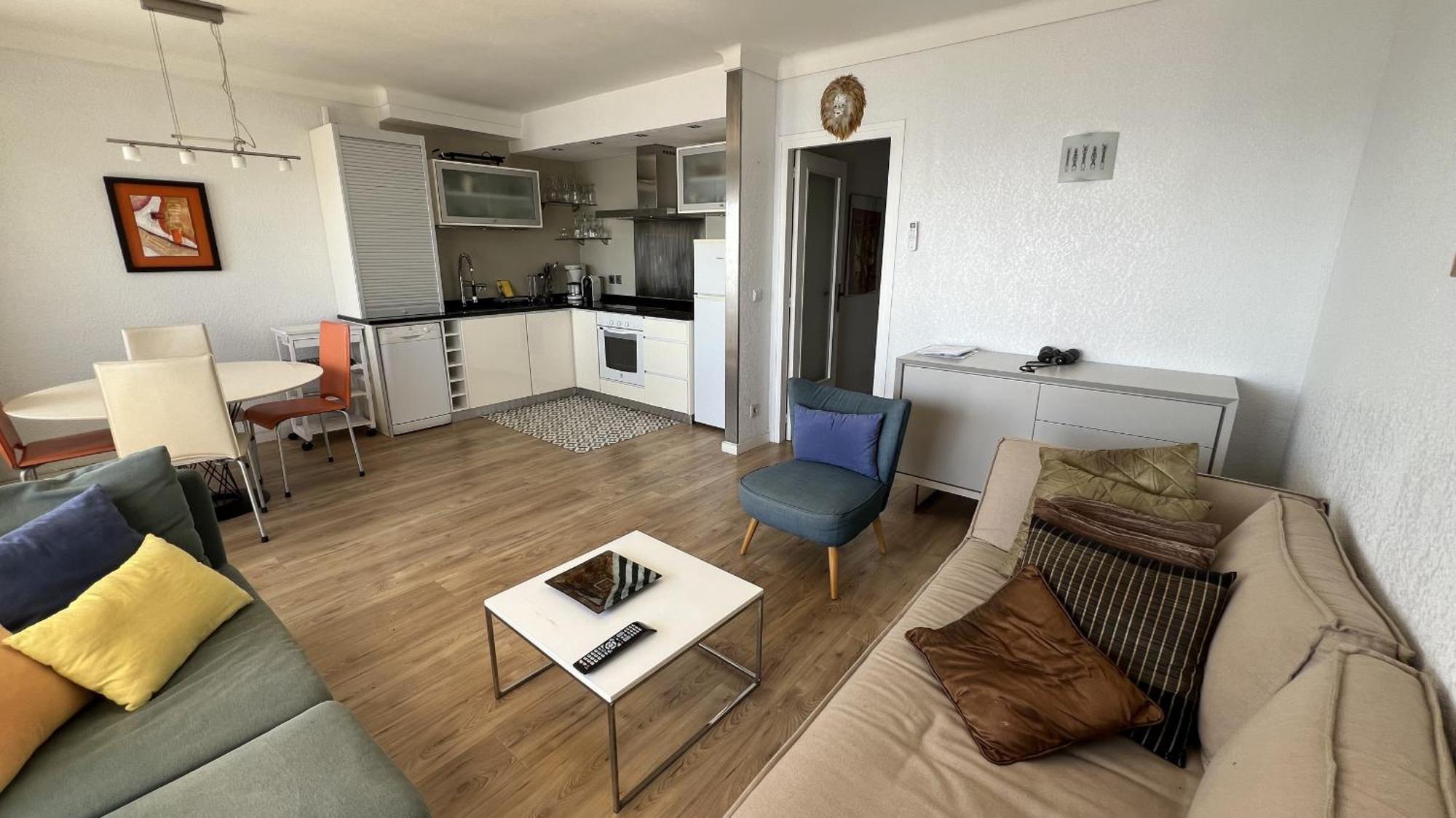 Apartment Vista Mar Y Parking En *