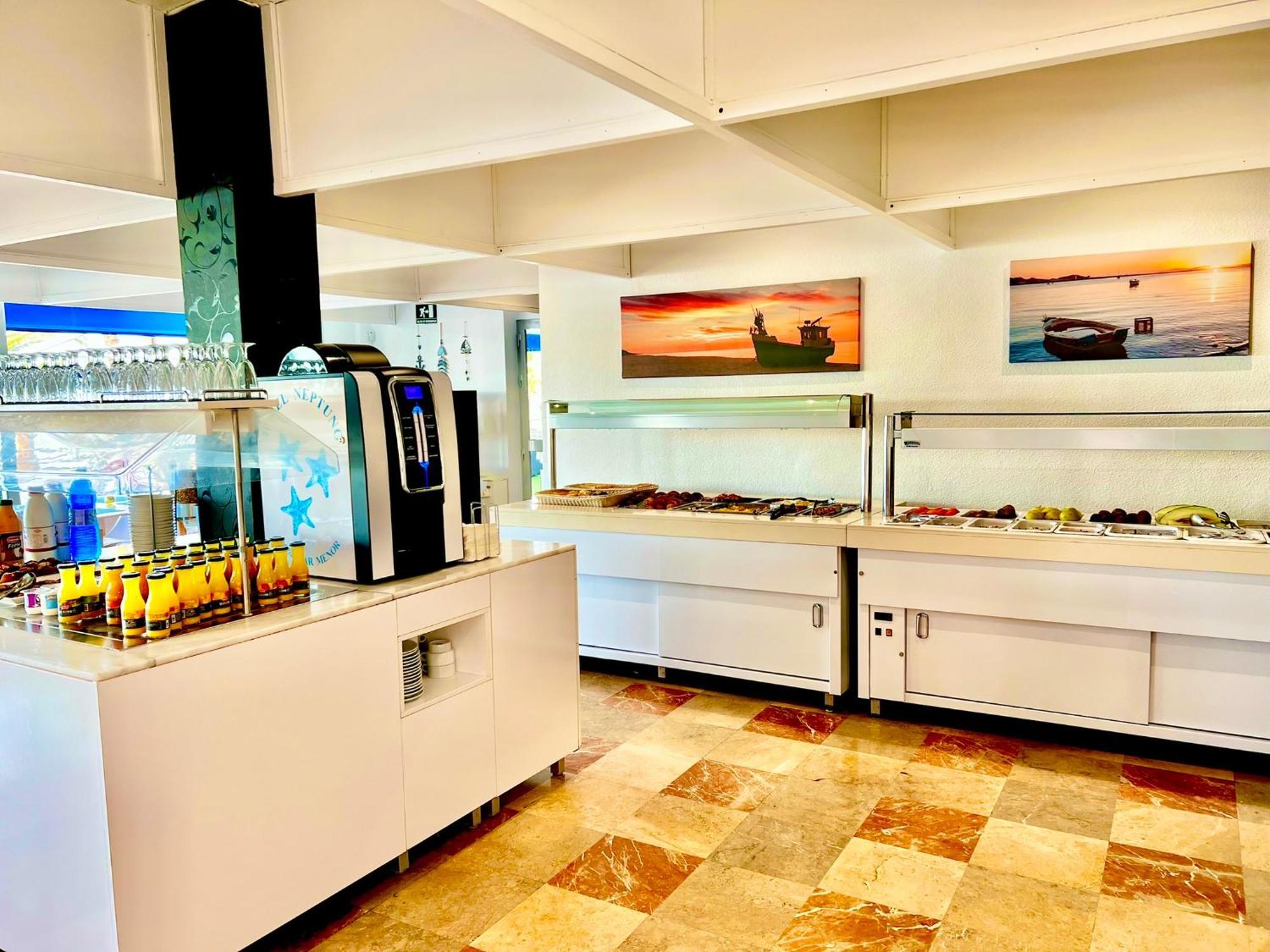 Neptuno Hotel 3*