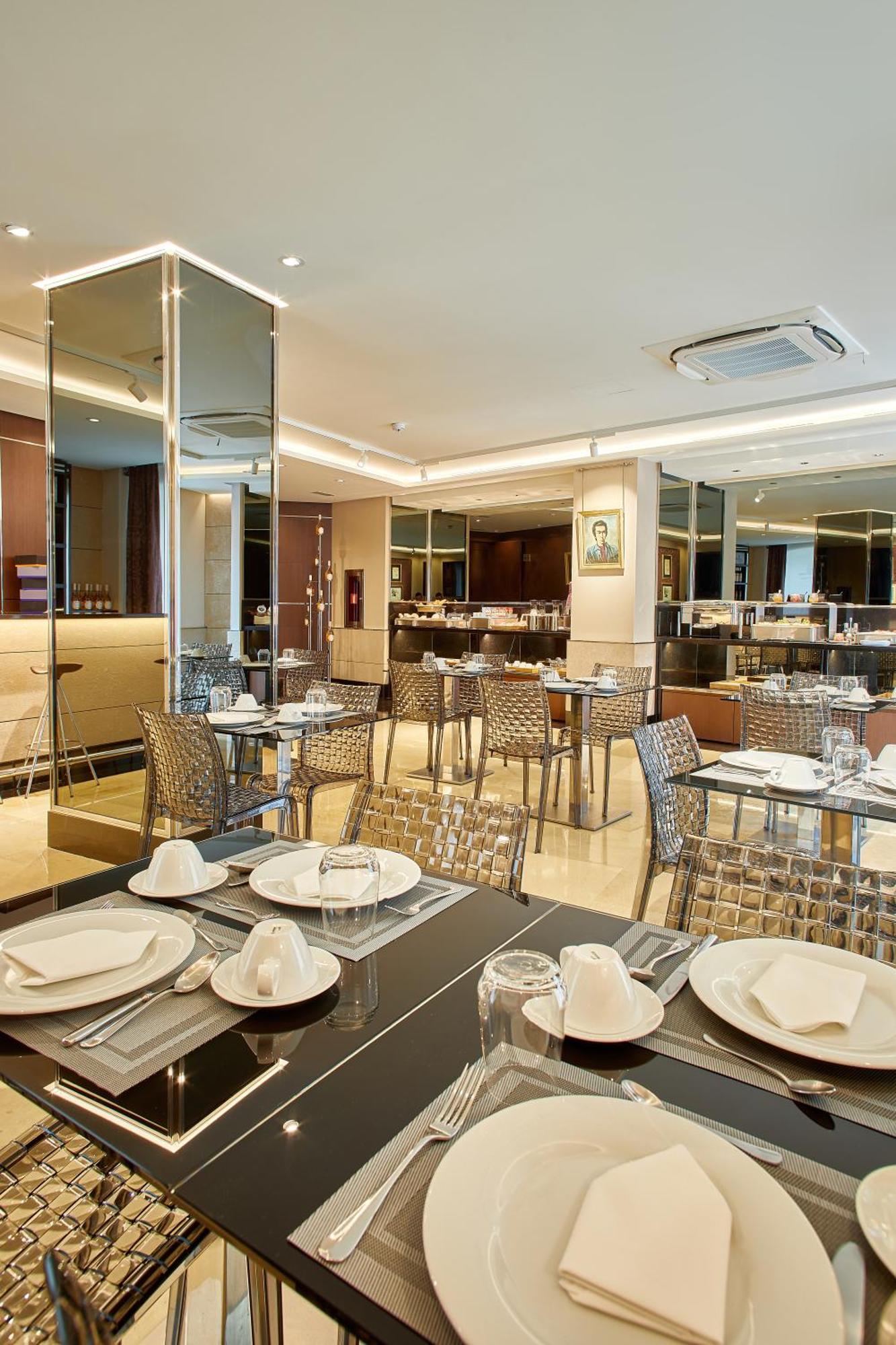 Hotel Nexus Suites&hotel