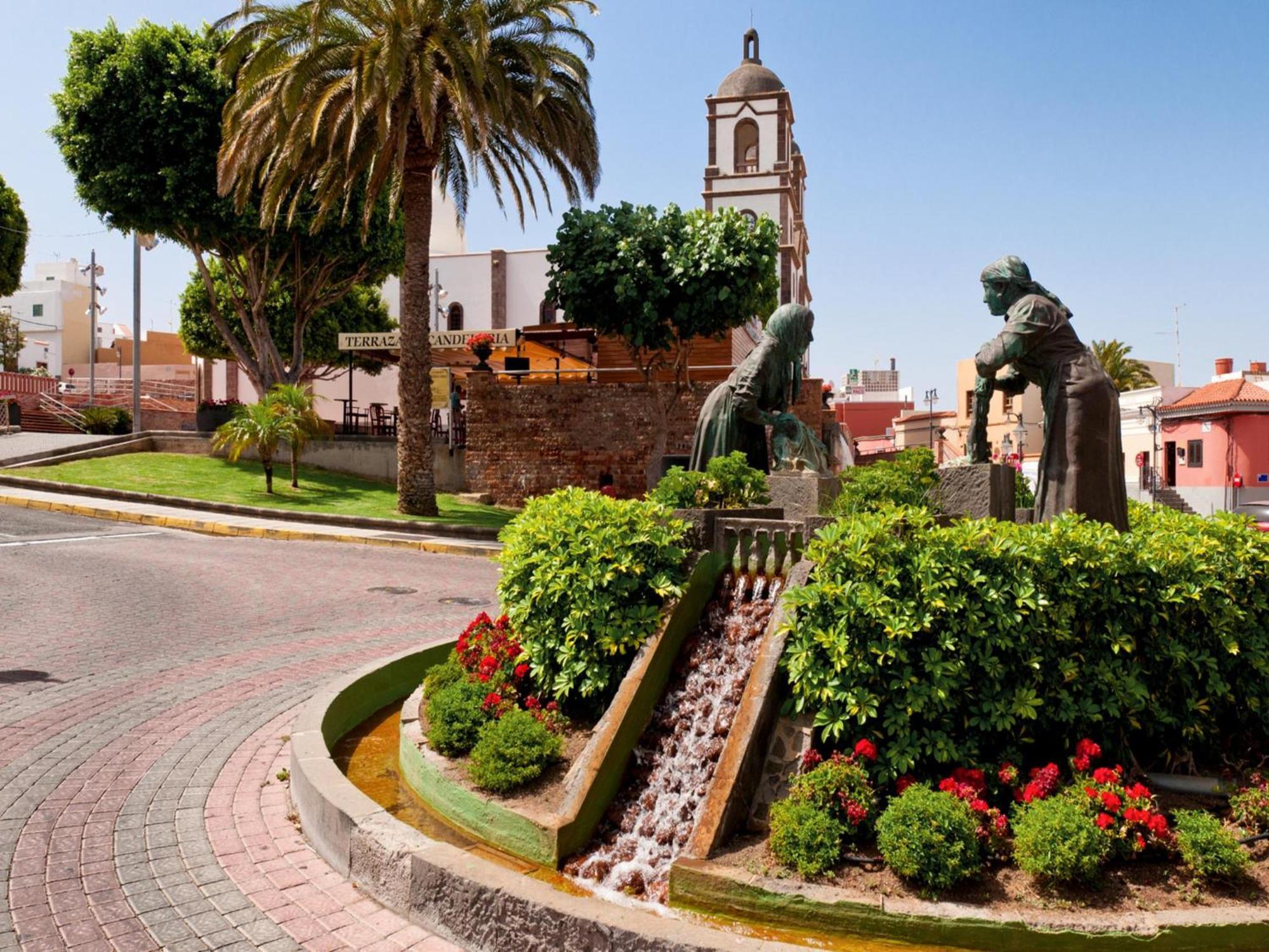 Parralito By Villagrancanaria