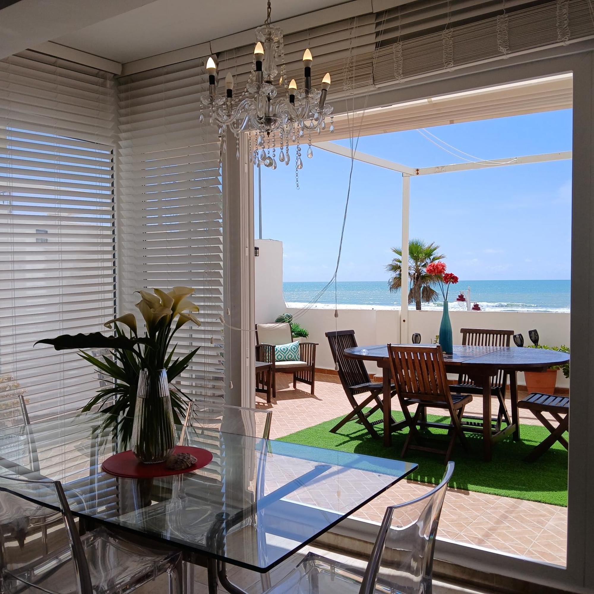 Apartment Amazing Frontal #traveller's Awards2023