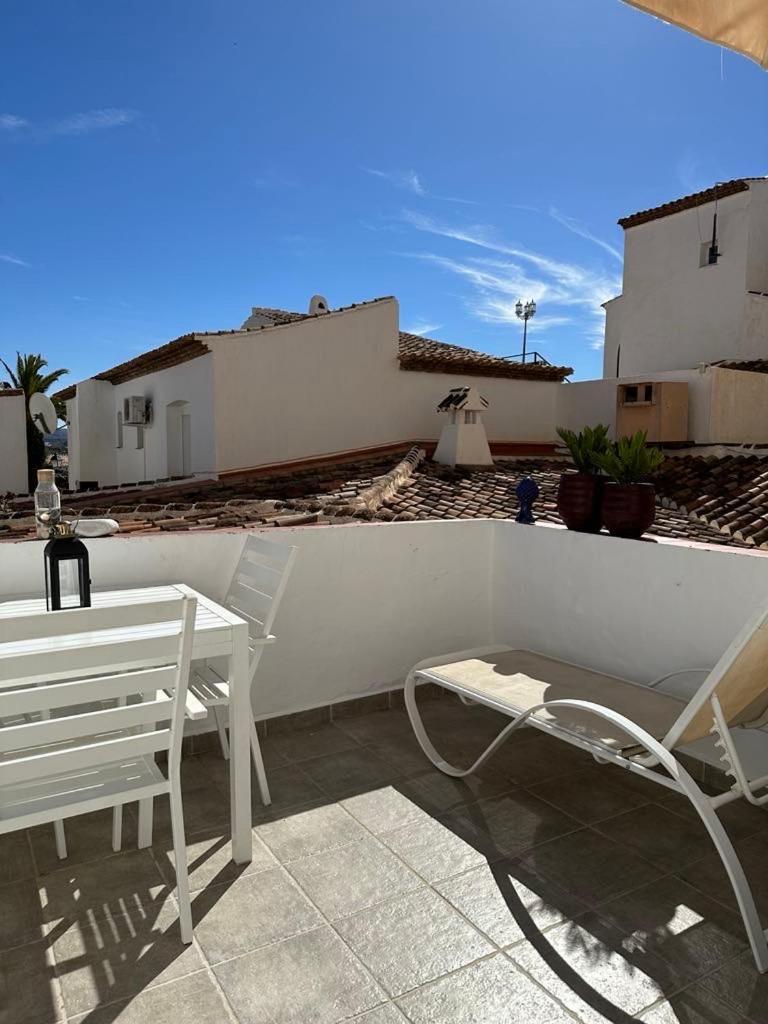 Apartamento Right By The Pool Area In Capistrano Village! Nerja