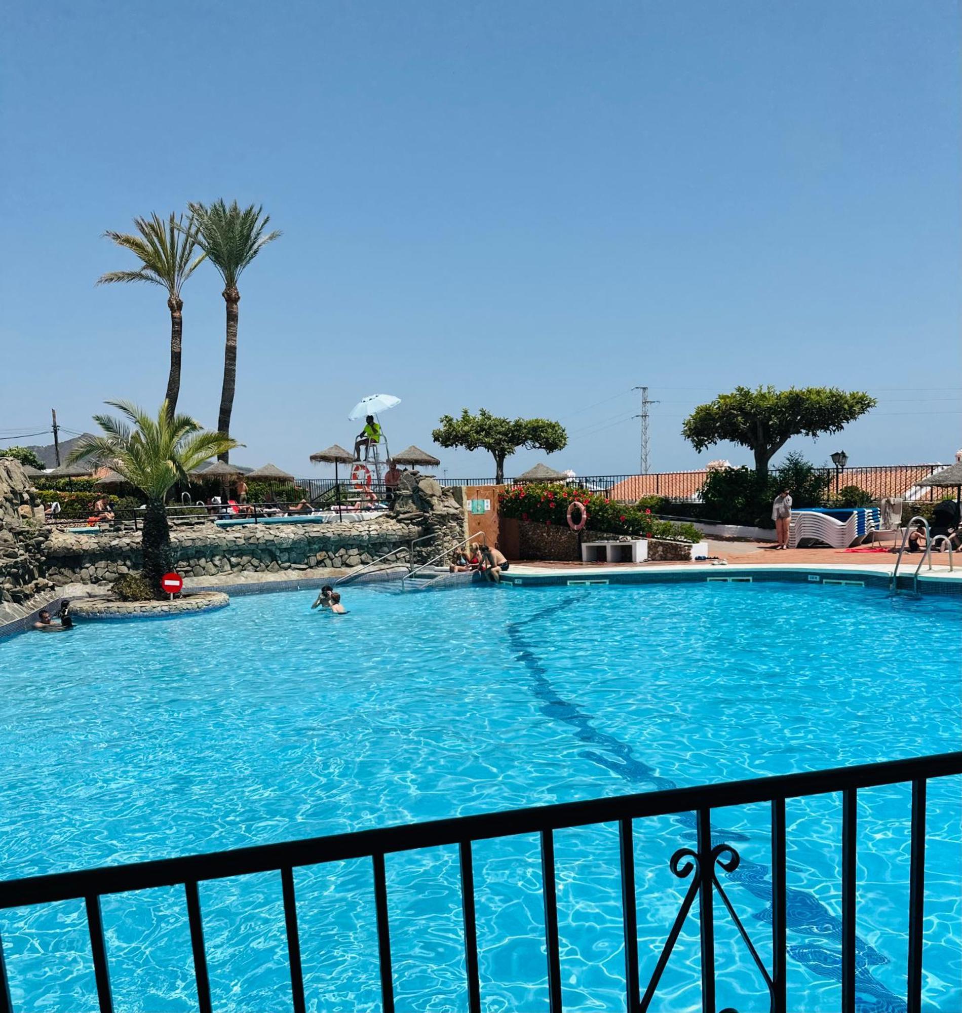 Right By The Pool Area In Capistrano Village! Apartamento *
