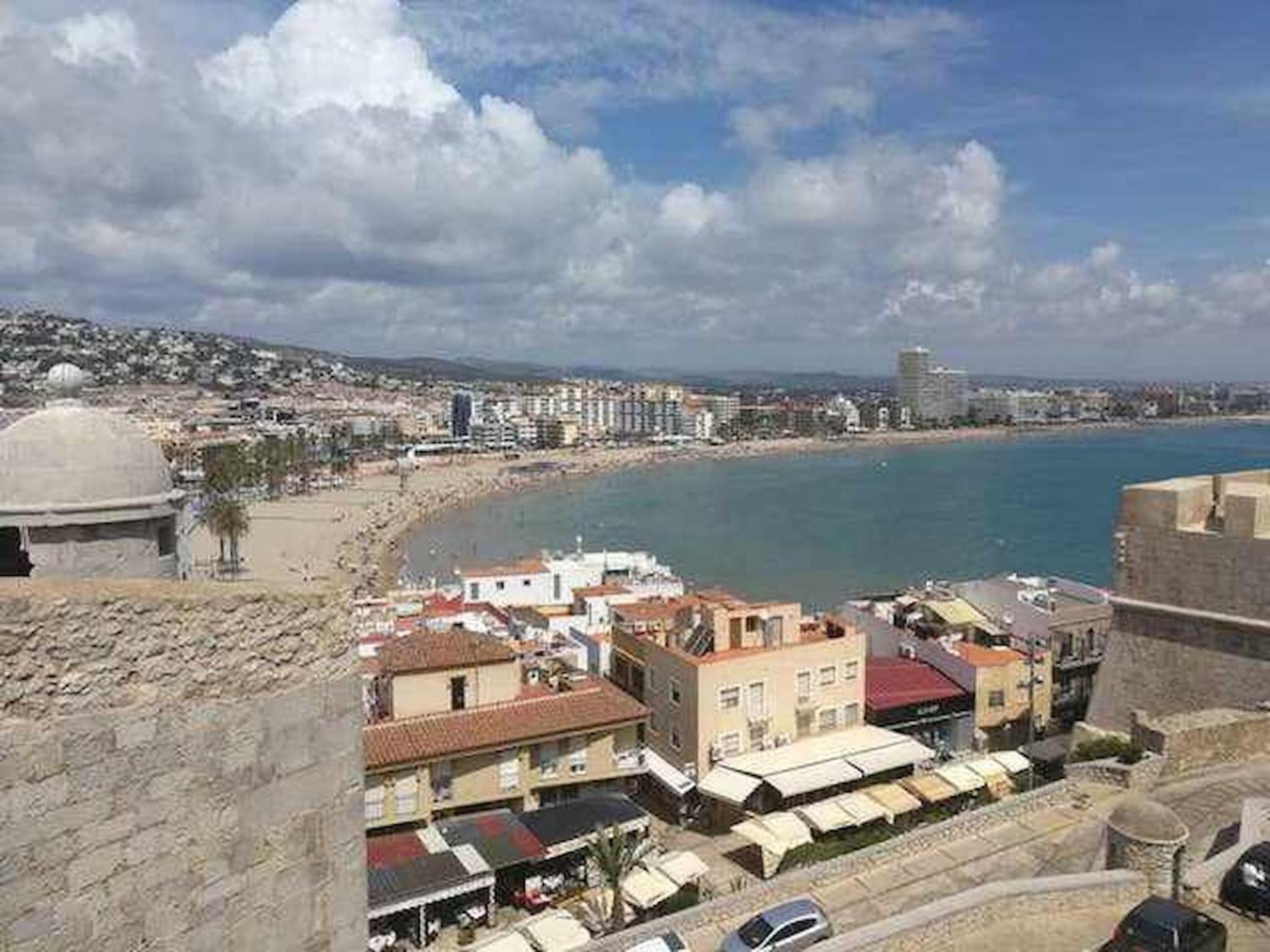 Apartment A H Castillo
