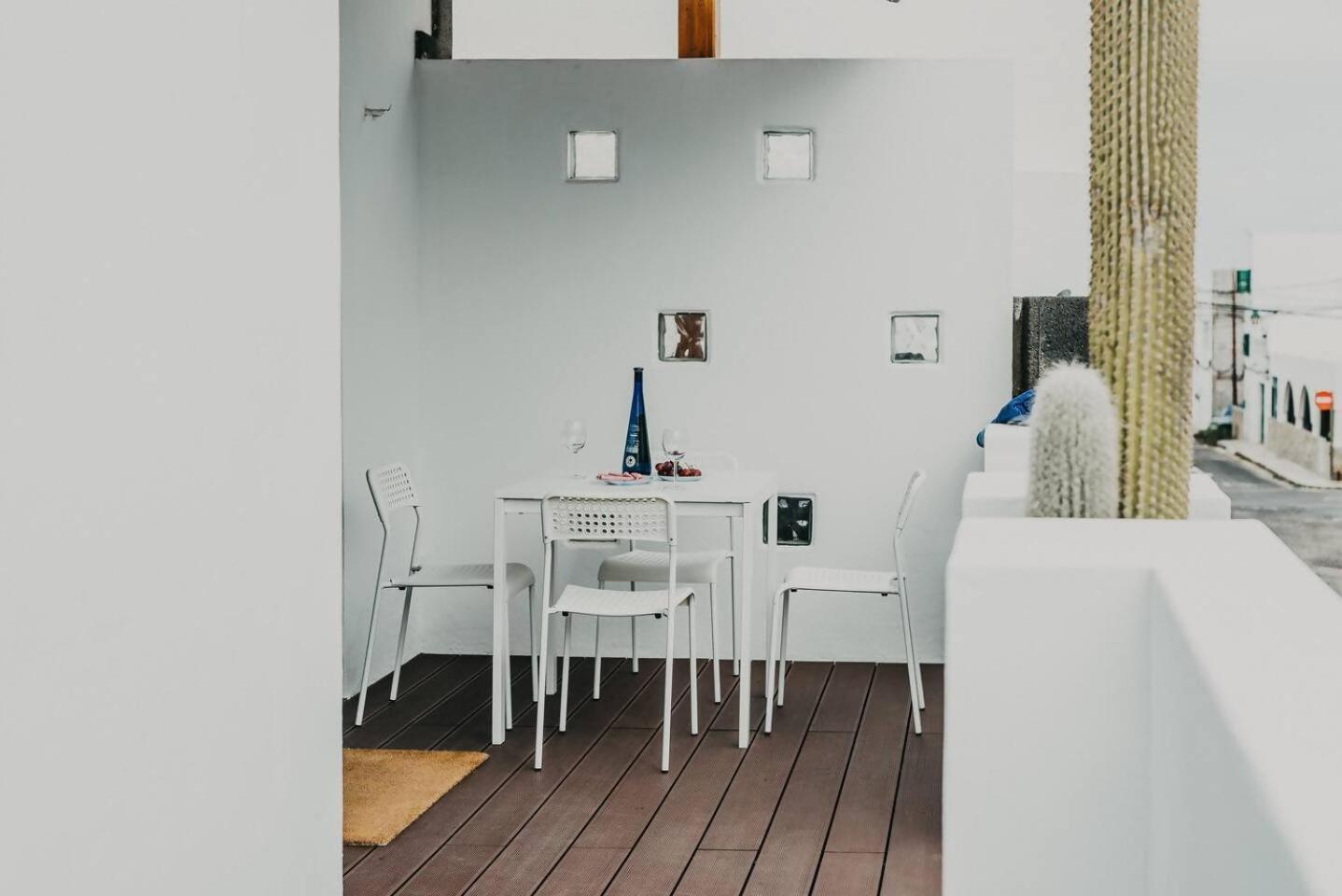 Rocker House, Tranquilidad Junto A Olas