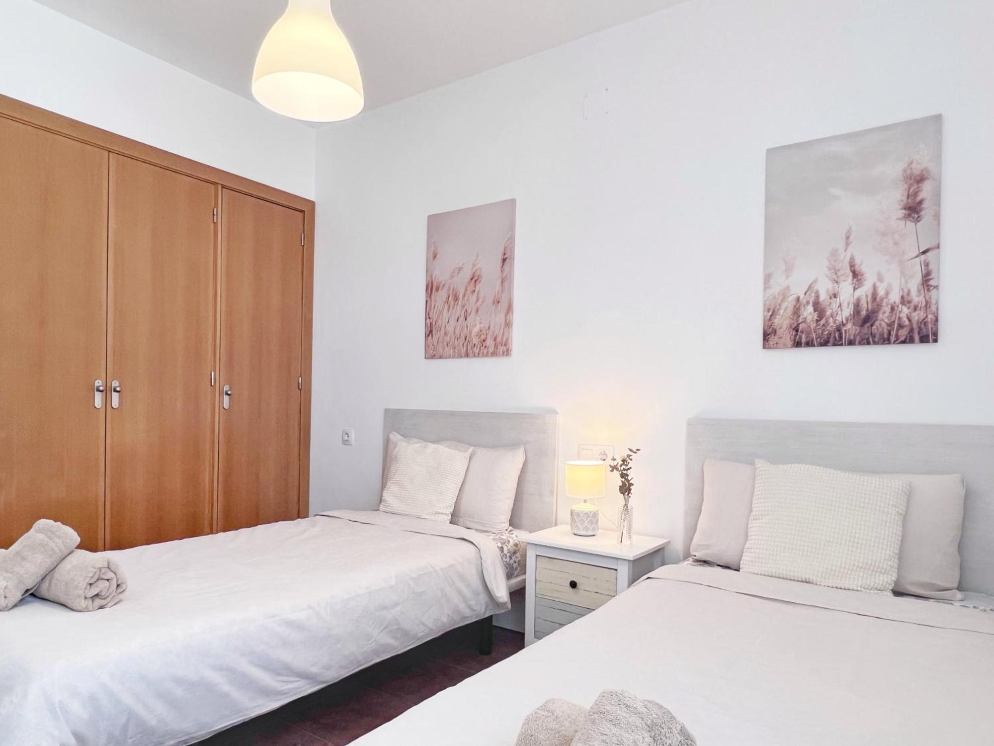 A Levante Conil- Solo Familias Y Parejas Apartment