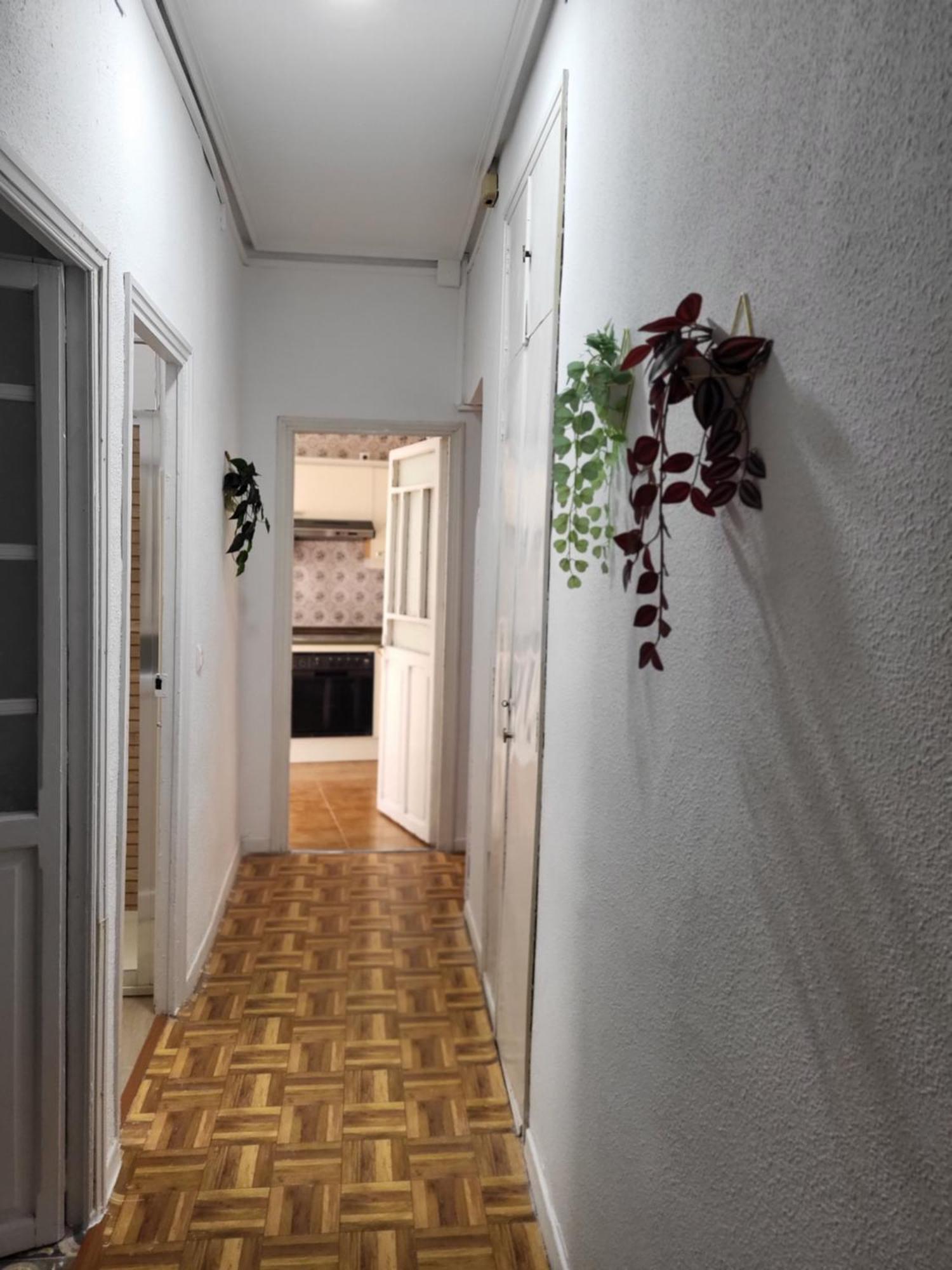 El Balcon De La Plaza. Apartment *