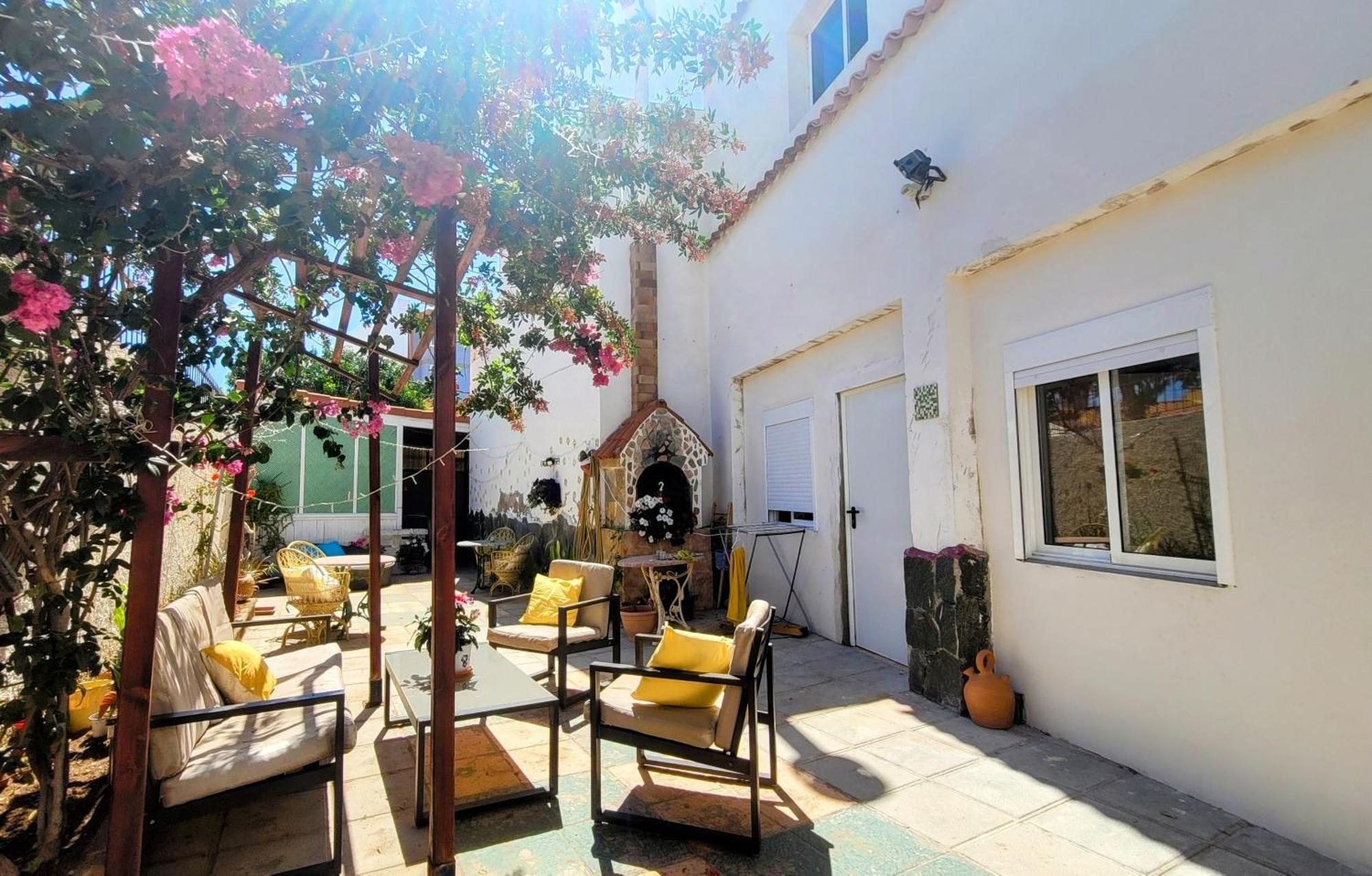 Eden Guest house Sardina