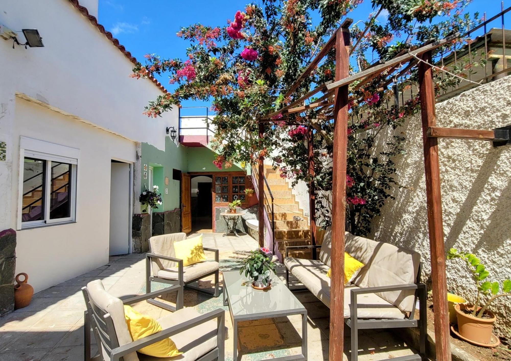 Guest house Eden *