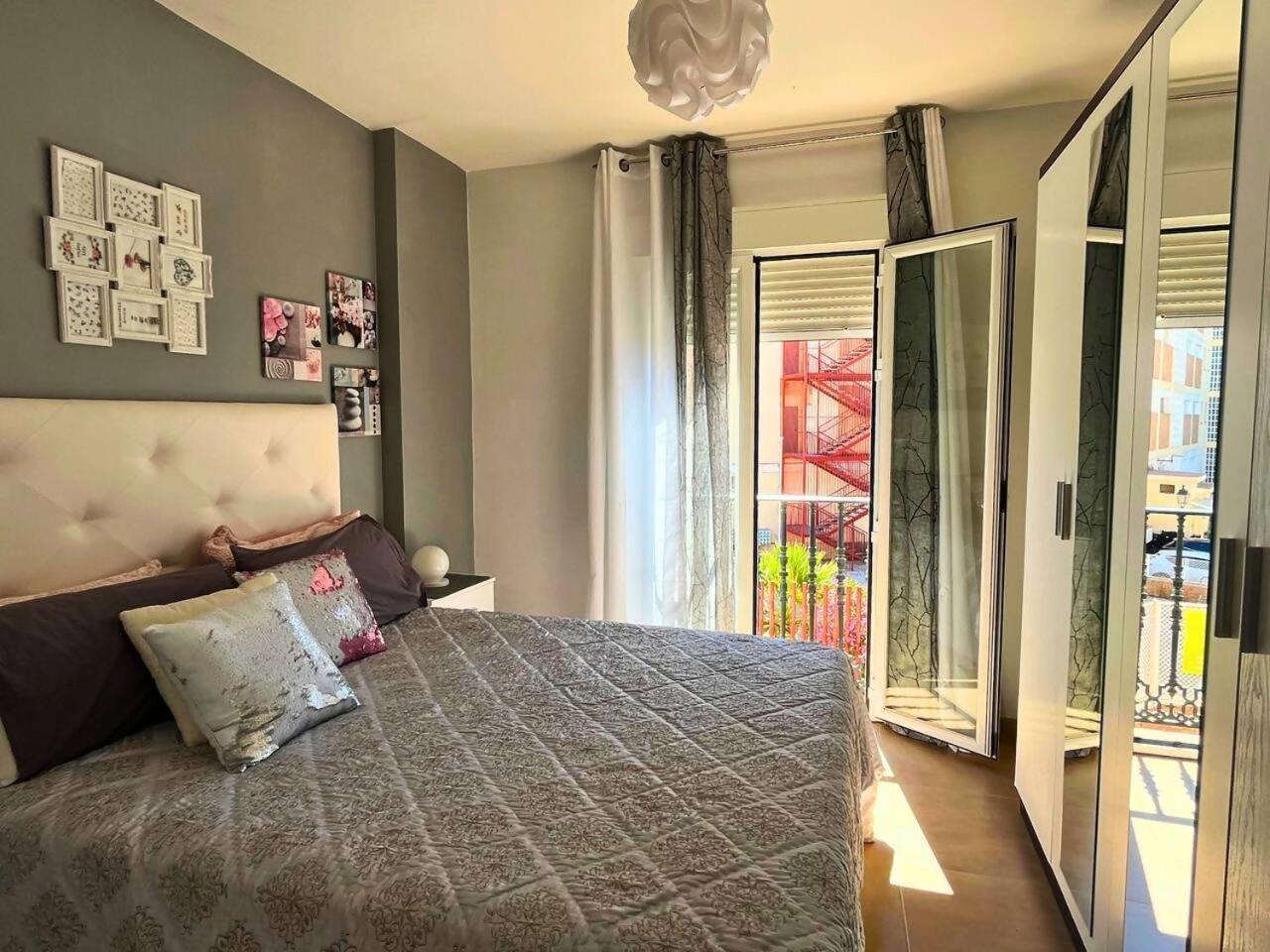 Home4u Calle Barcelona *