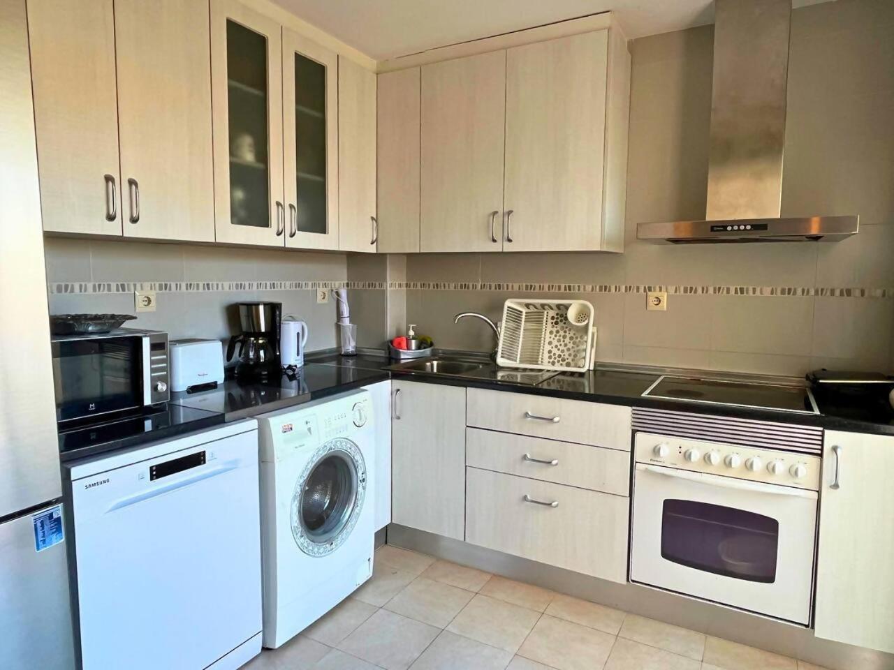 Home4u Calle Barcelona * Armilla