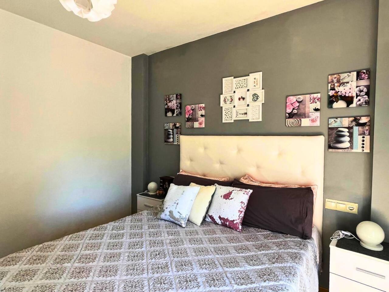 Home4u Calle Barcelona Apartment *
