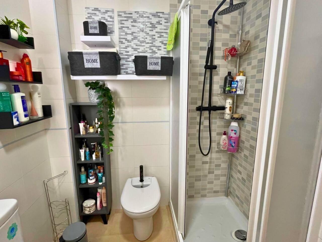 Apartment Home4u Calle Barcelona *