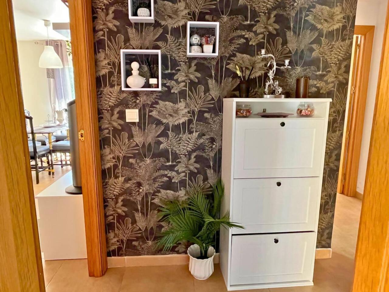Home4u Calle Barcelona Apartment