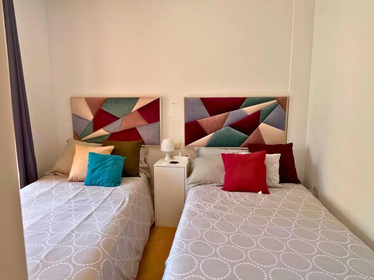 Apartment Home4u Calle Barcelona *
