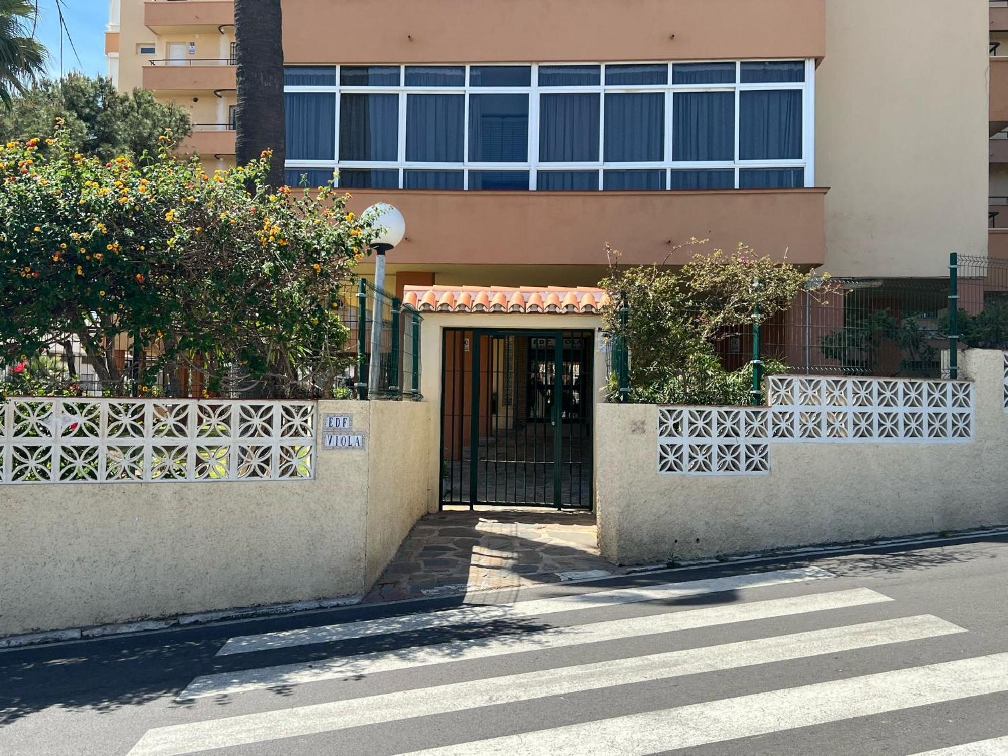 Calypso Holidays Apartment *