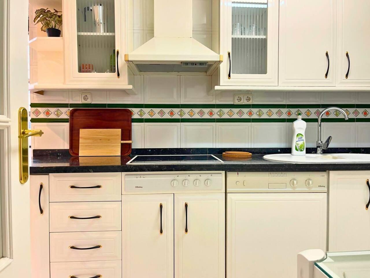 Home4u Fuente Nueva Apartamento