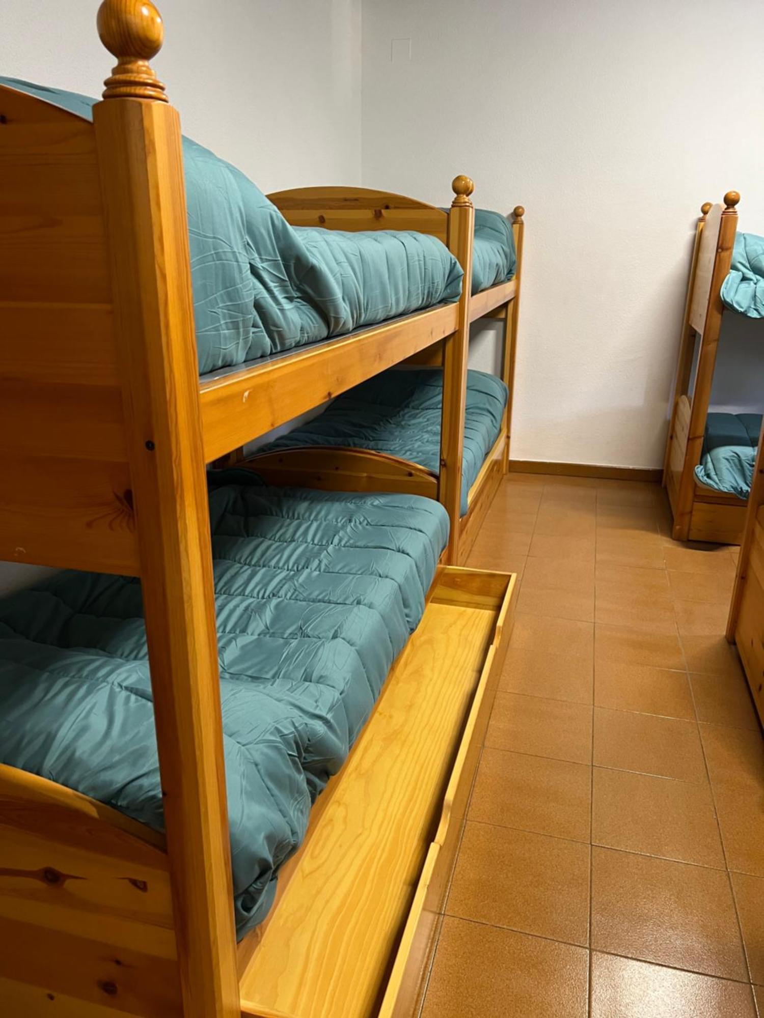 Hostal Pinares - La Casona De Revenga