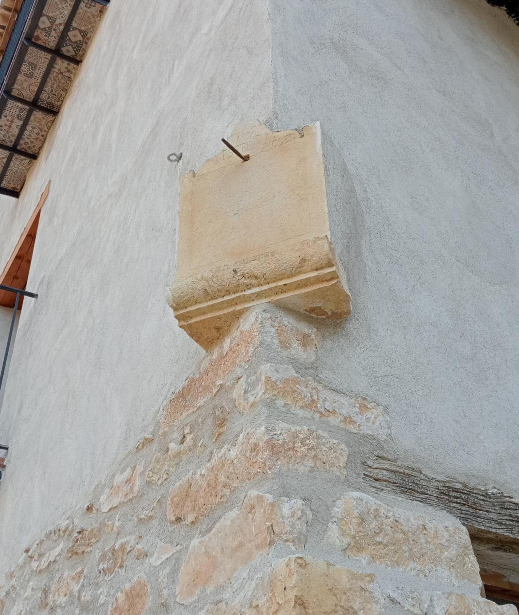 Casa Cantara, 1-patio 2-moreria 3-atico * Tronchon