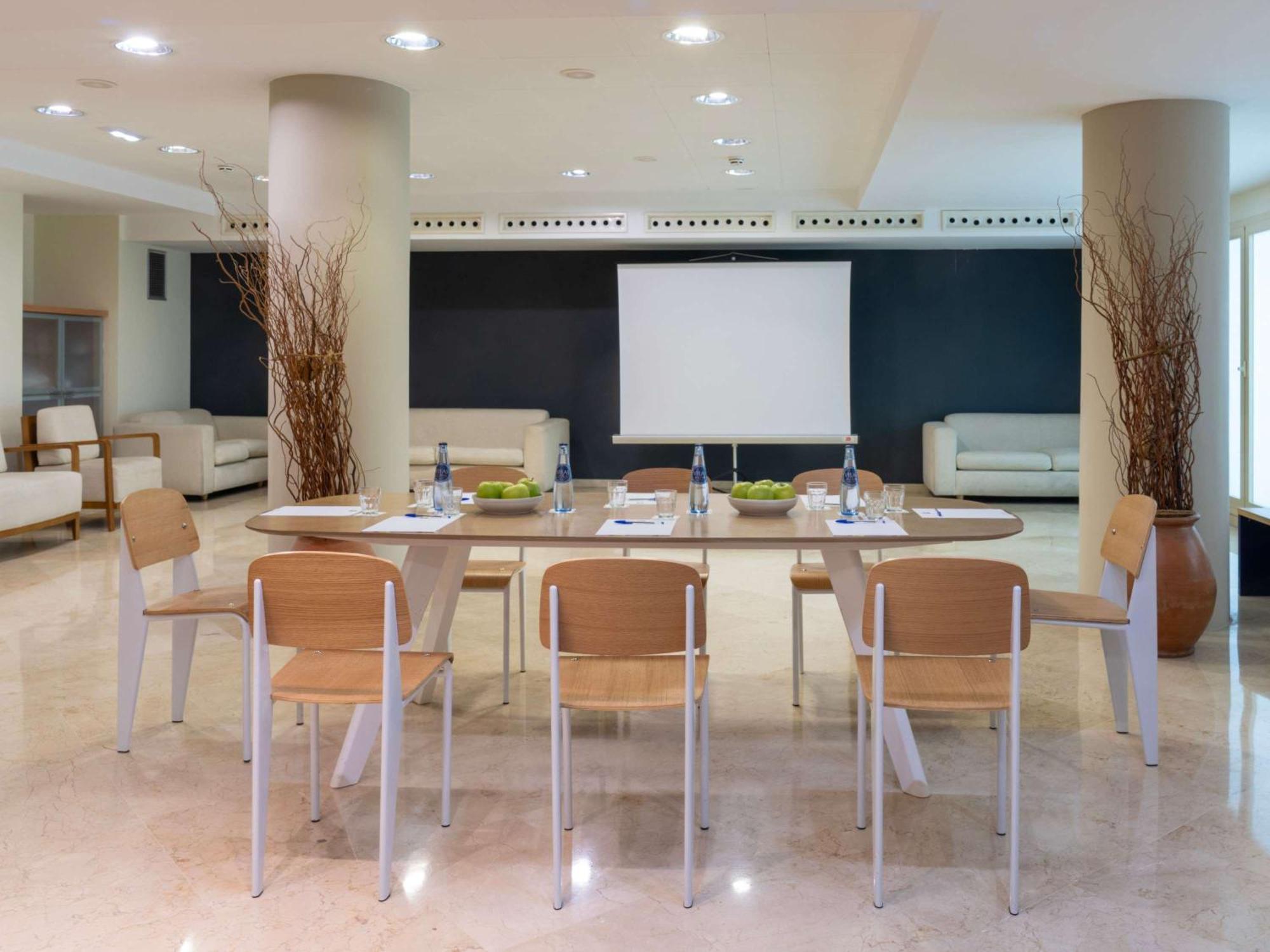 Hotel Ibis Styles Ramiro I
