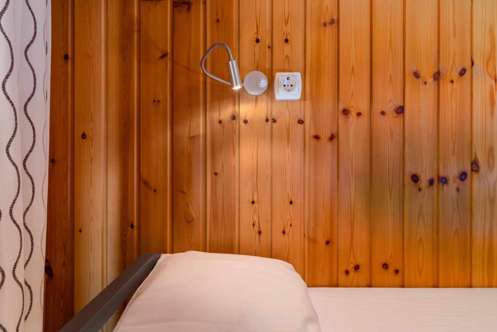 Hostal La