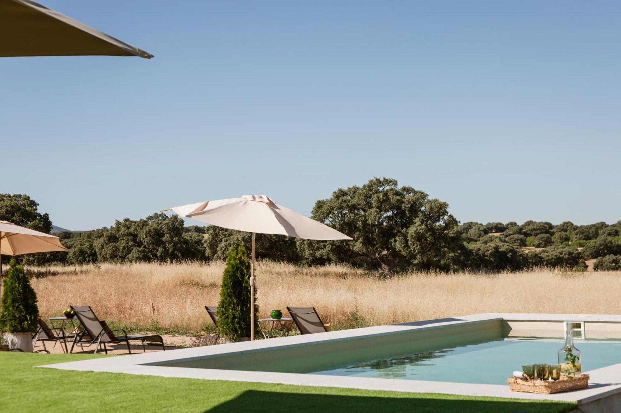 Hotel Caserio Aldeallana 4*