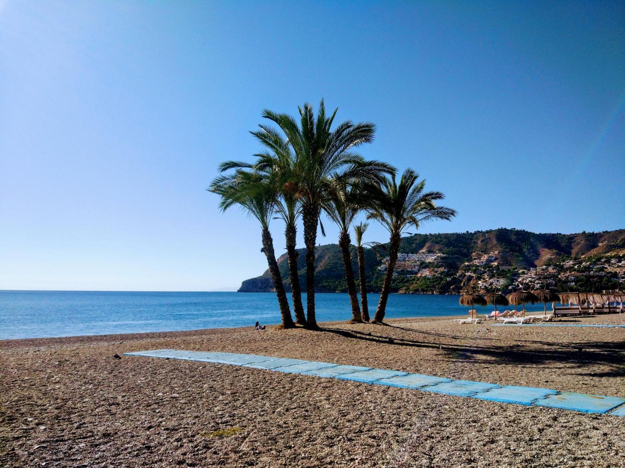Oasis La Herradura * La Herradura (Granada)