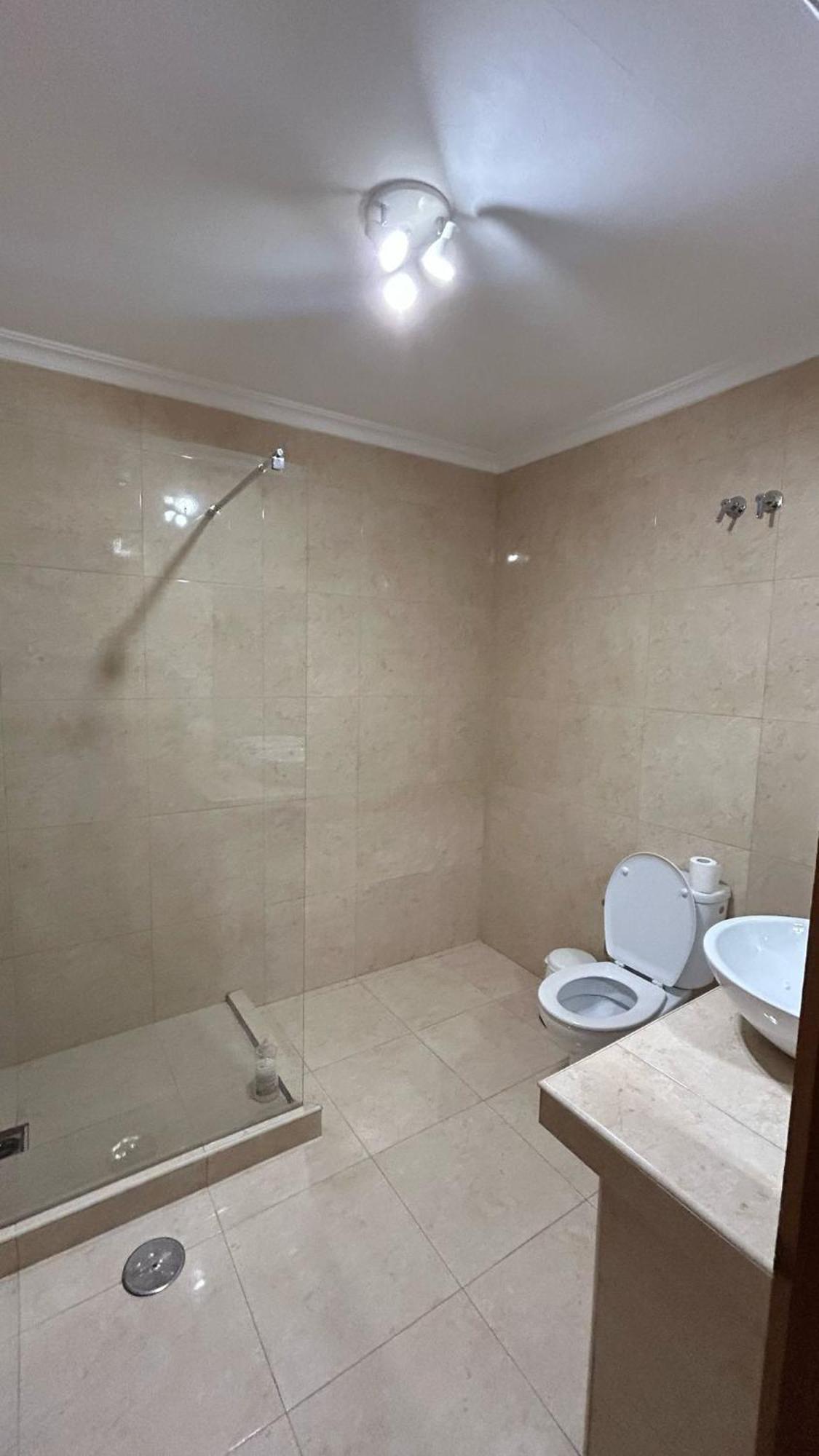 Dream With Heated Swimming Pool, Jacuzzi, Waterfall, Heating Is Extra Villa Benalmadena